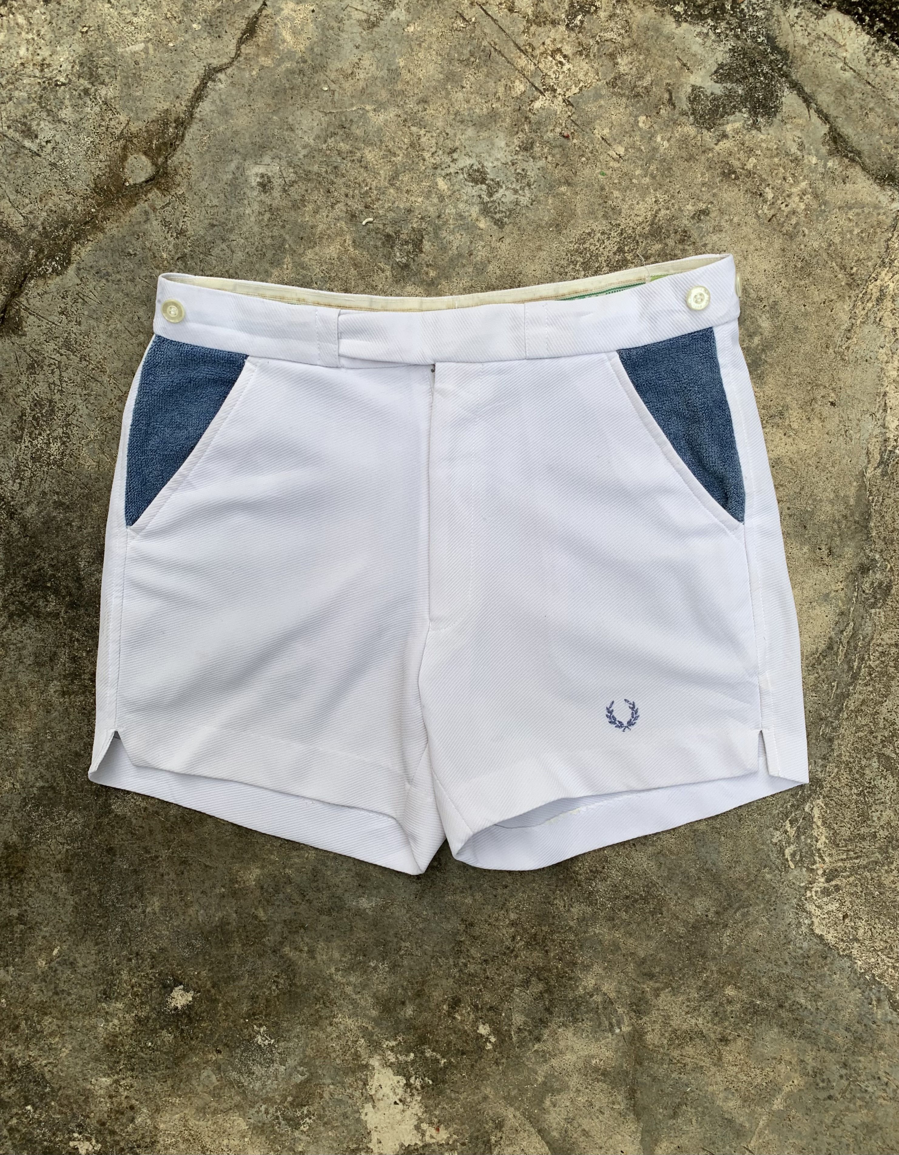 Fred Perry Vintage 80s Fred Perry Tennis Shorts Size US 30 / EU 46 - 1 Thumbnail
