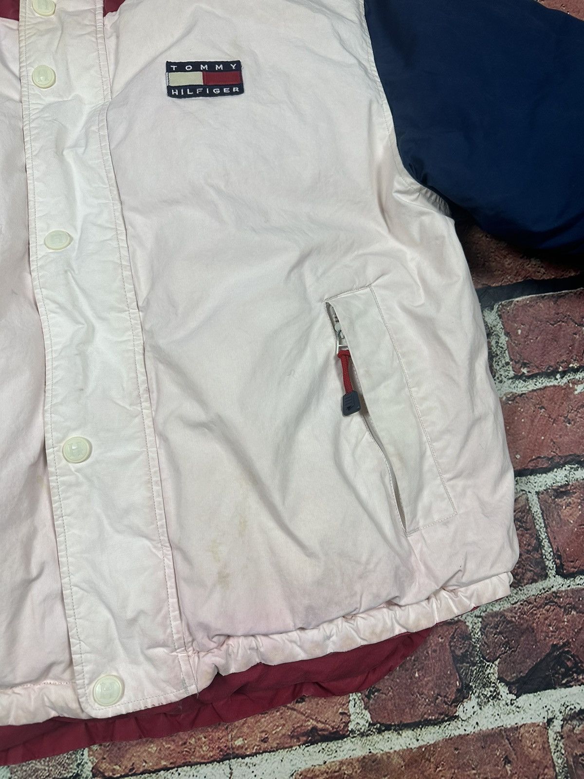 Tommy Hilfiger Vintage Tommy Hilfiger Puffer Down Reversible Jacket Ski Size US XL / EU 56 / 4 - 14 Thumbnail