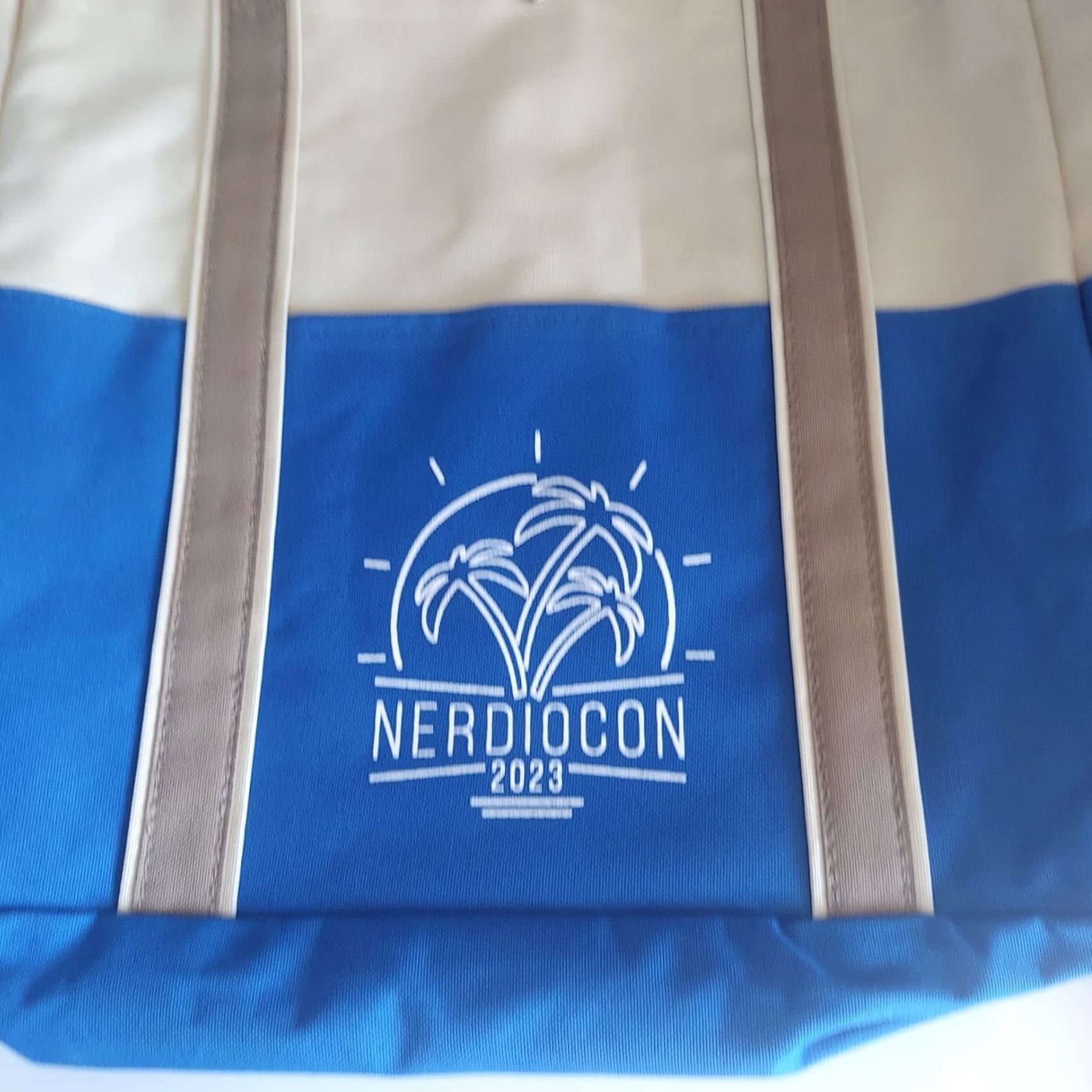Vintage Nerdiocon 2023 Blue/White Tote Bag Hit Tote Unisex Adults White/Blue Convention Travel Casual B29 Size ONE SIZE - 3 Thumbnail