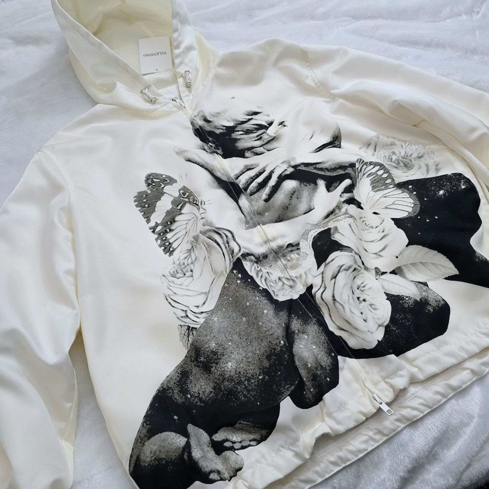 Valentino Valentino Artistic Graphic Satin Effect Hooded Jacket $3890 Size S / US 4 / IT 40 - 2 Thumbnail