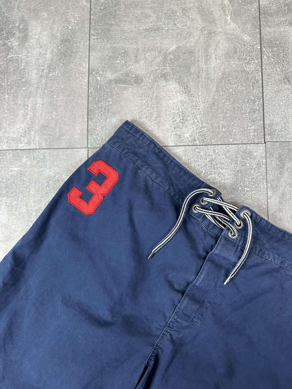 Polo Ralph Lauren Polo Ralph Lauren 3 Swimwear Blue Retro Shorts Size US 34 / EU 50 - 7 Thumbnail