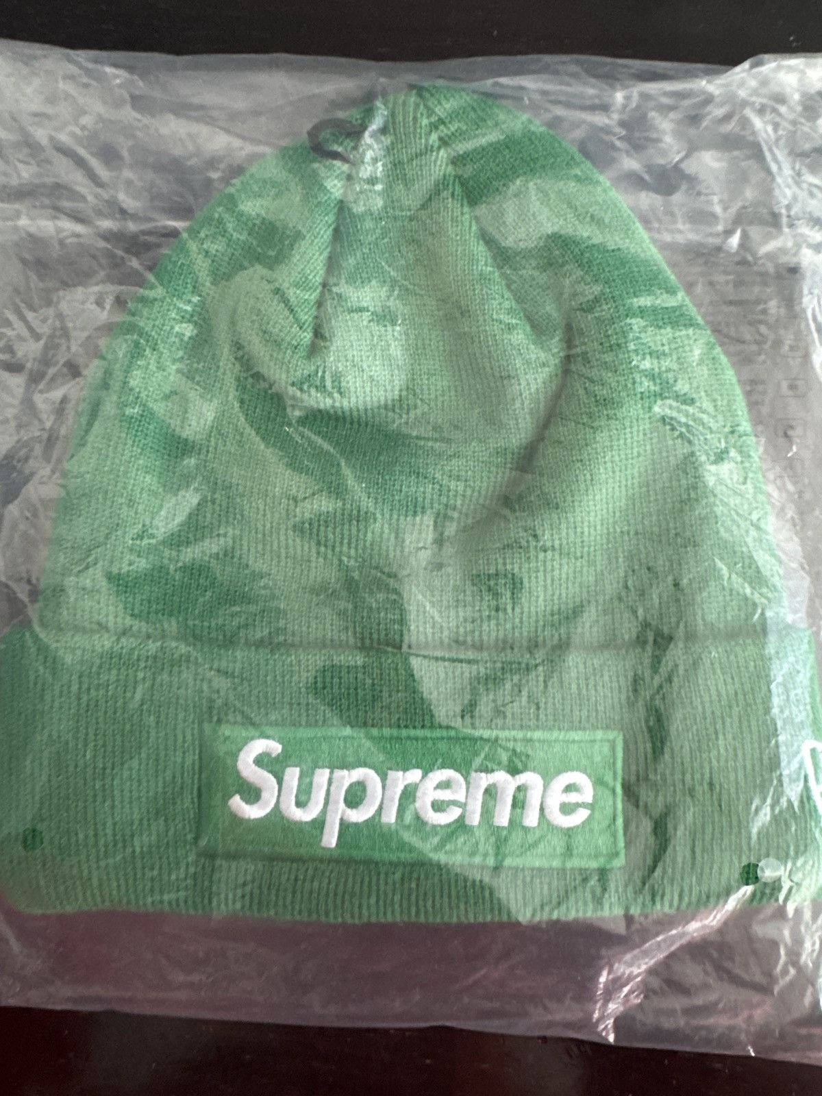 New Era × Supreme Supreme x New Era Box Logo Beanie Green Size ONE SIZE - 3 Thumbnail