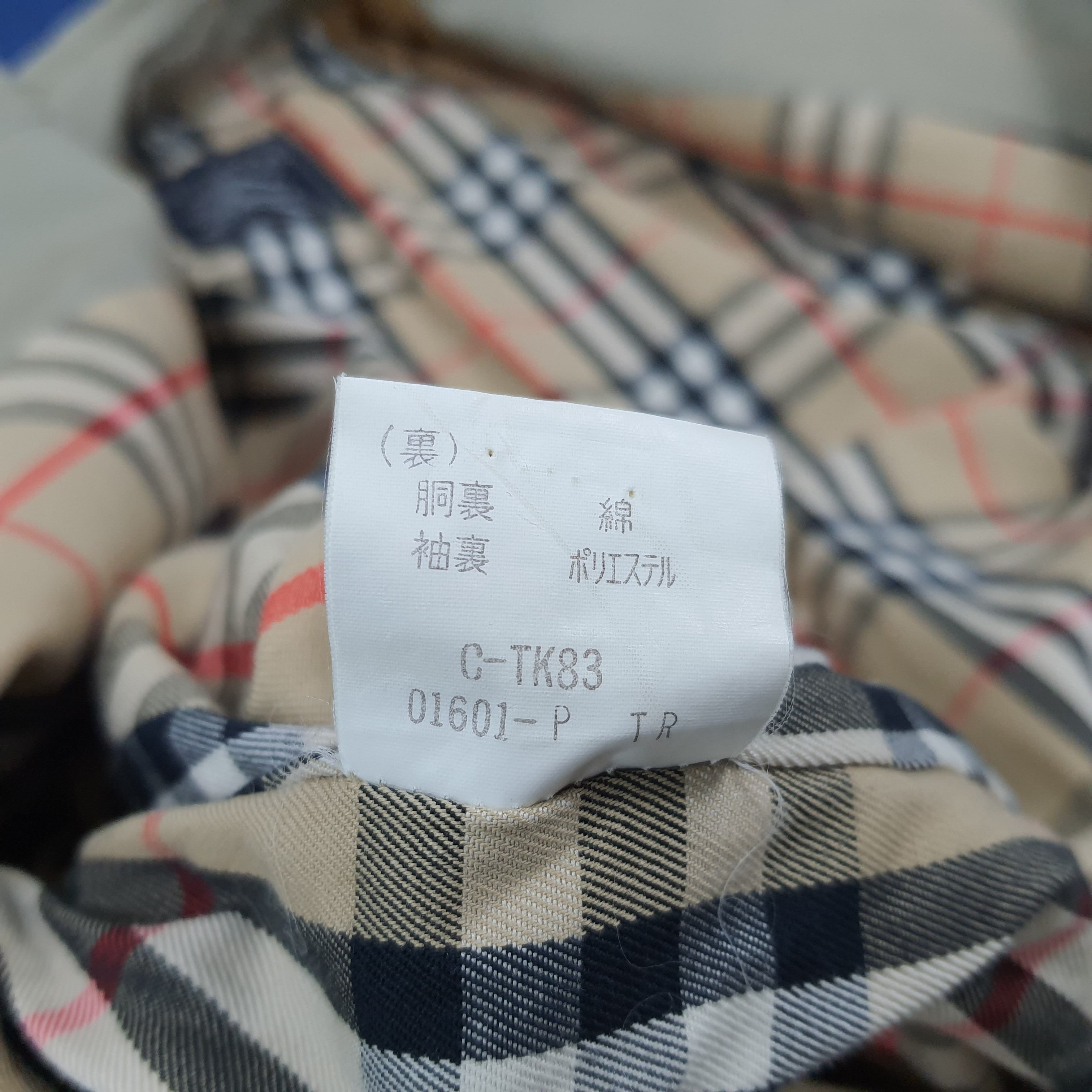 Burberry × Vintage Vintage Burberrys Nova Check Trench Jacket Size US L / EU 52-54 / 3 - 7 Thumbnail