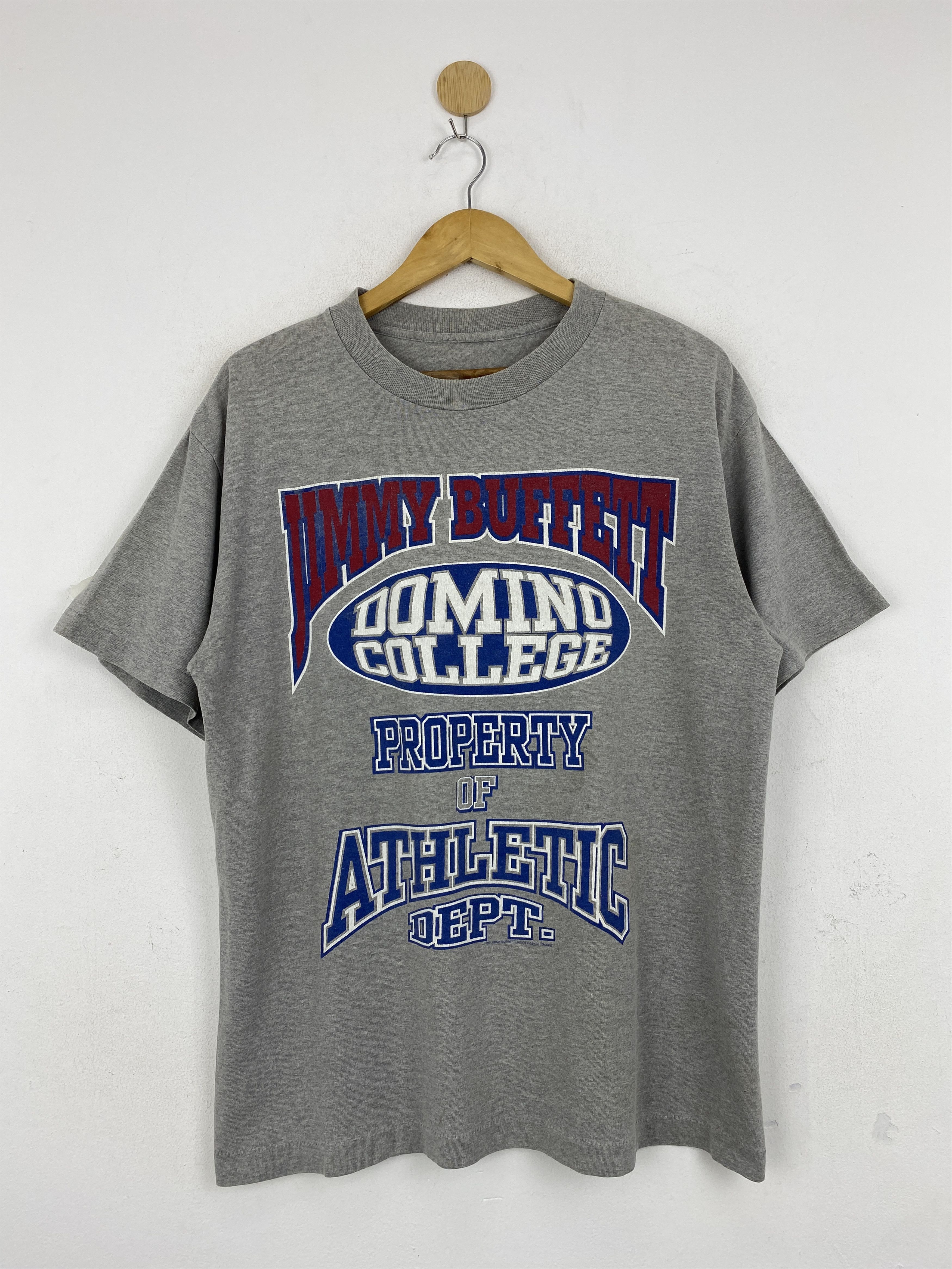 Vintage Vintage 90s Jimmy Buffet Landsharks Tour 1995 Tee TA0601 Size US L / EU 52-54 / 3 - 1 Thumbnail