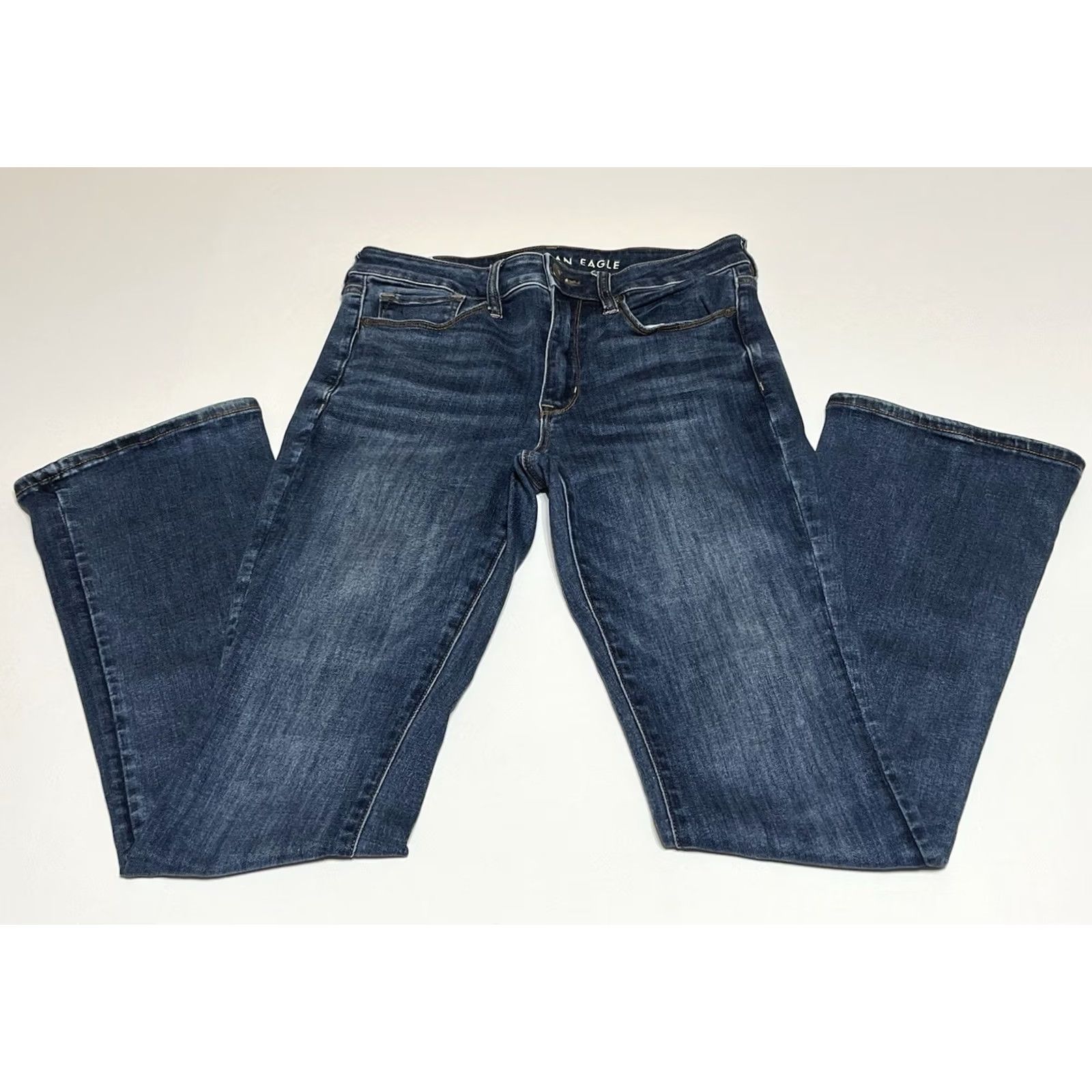 American Eagle Outfitters VINTAGE None American Eagle Outfitters Jeans Womens 6 28x30 Blue Denim Bootcut 5-Pocket Zip Dark Wash Cotton Blend Logo Bohemian Seasonal Womens Size 28" / US 6 / IT 42 - 2 Thumbnail