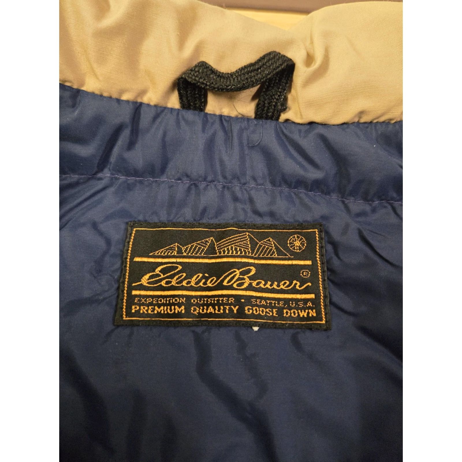 Eddie Bauer VINTAGE Eddie Bauer Jacket Mens L Goose Down Pullover Outdoors 90s Bomber Zip Pockets Insulated Casual Size US L / EU 52-54 / 3 - 5 Thumbnail
