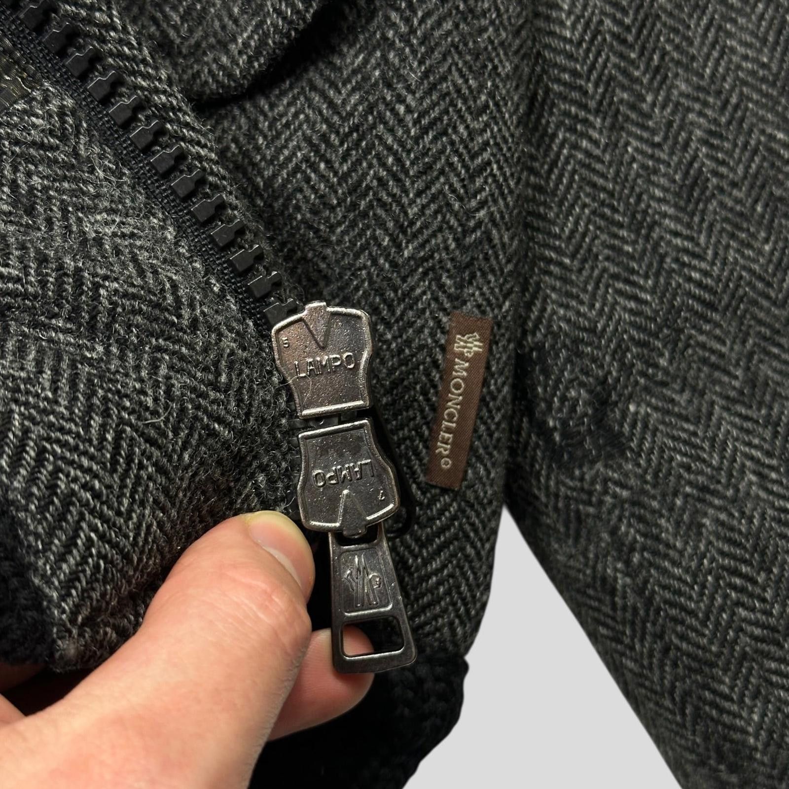 Moncler Moncler 00’s Herringbone Wool Down Detachable Fur Jacket - L Size US L / EU 52-54 / 3 - 8 Thumbnail