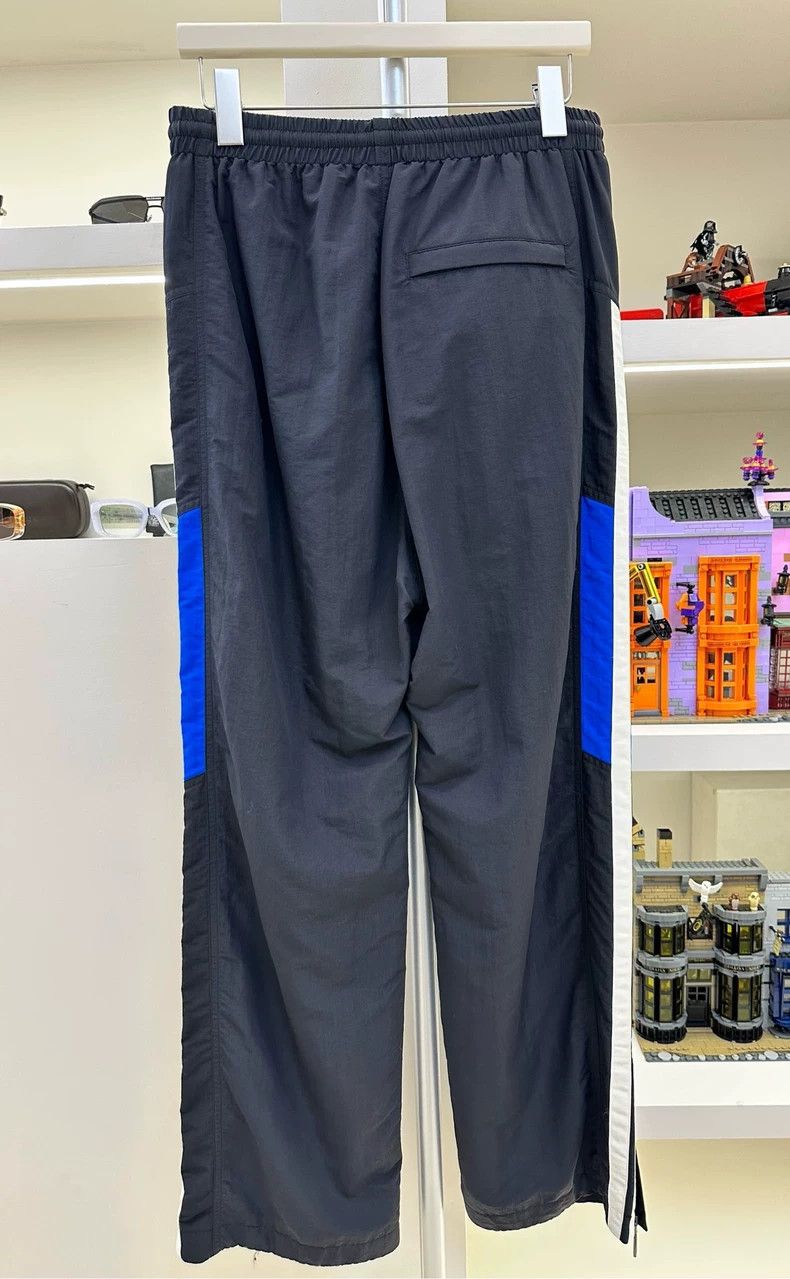Balenciaga Balenciaga size xs Nylon school pants with black embroidery Size US 28 / EU 44 - 2 Thumbnail
