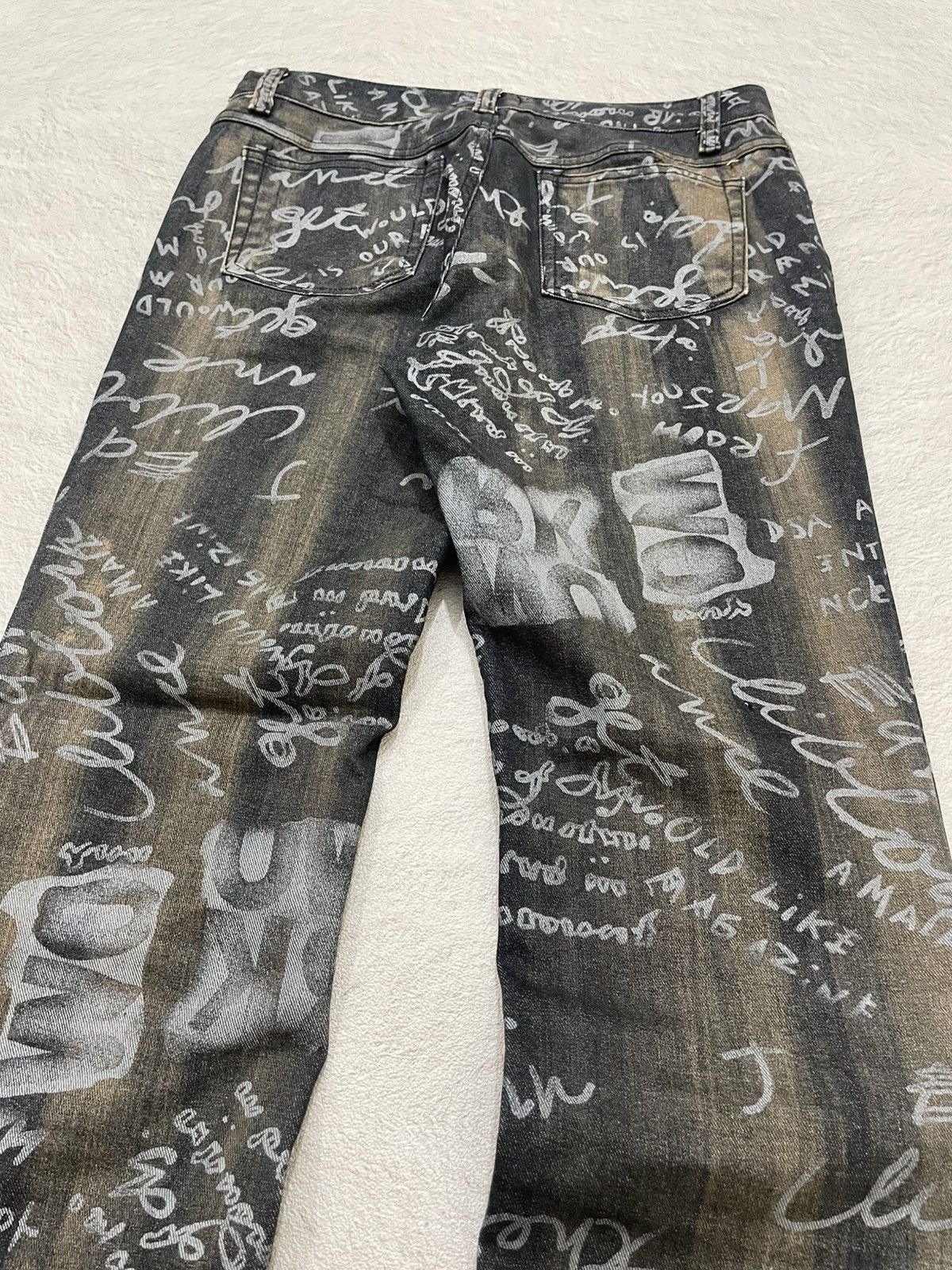 If Six Was Nine 2000s Graffiti Print Flared Jeans Y2K Size 28" / US 6 / IT 42 - 5 Thumbnail