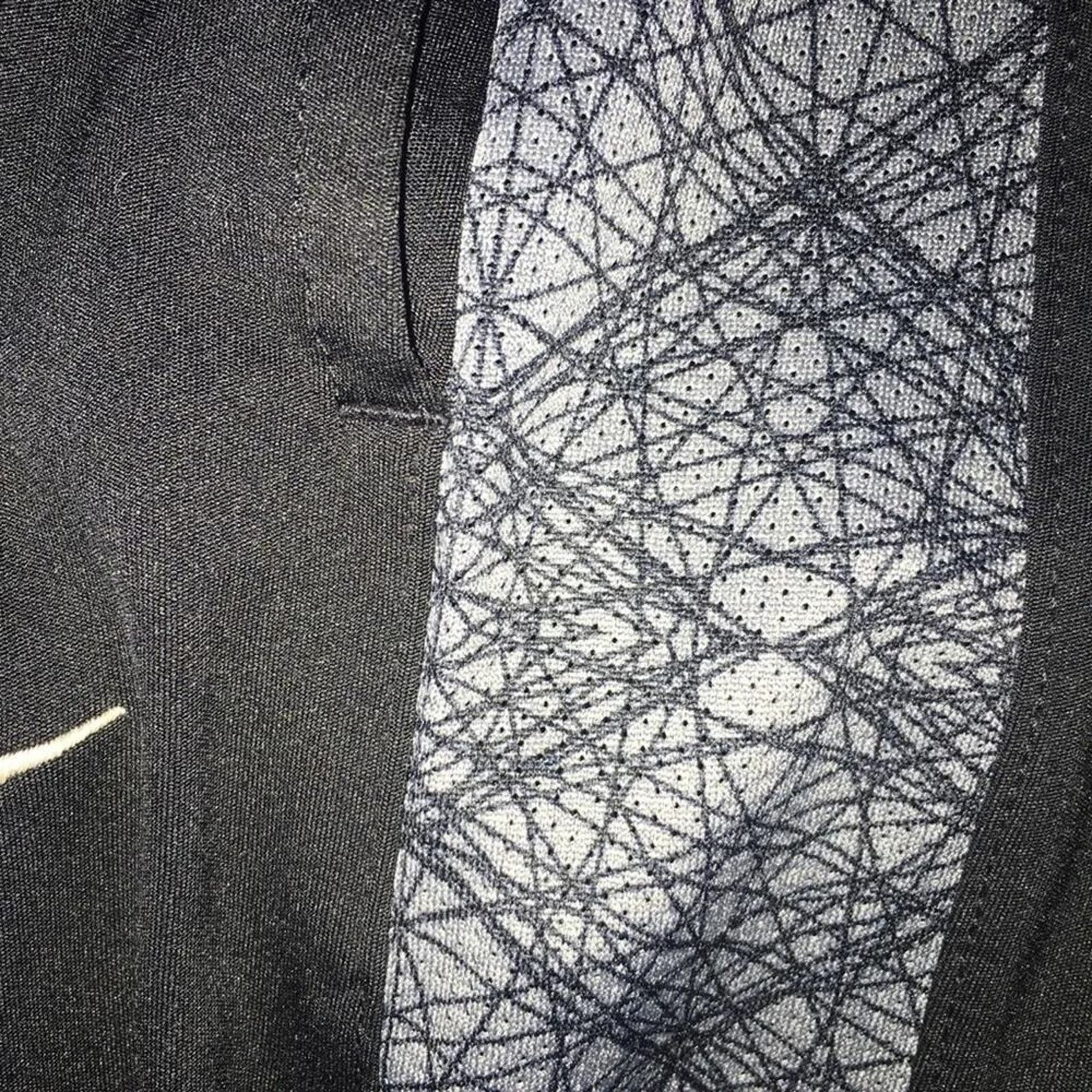 Nike Nike dri fit leggings, size 12 Size 27" / US 4 / IT 40 - 5 Thumbnail