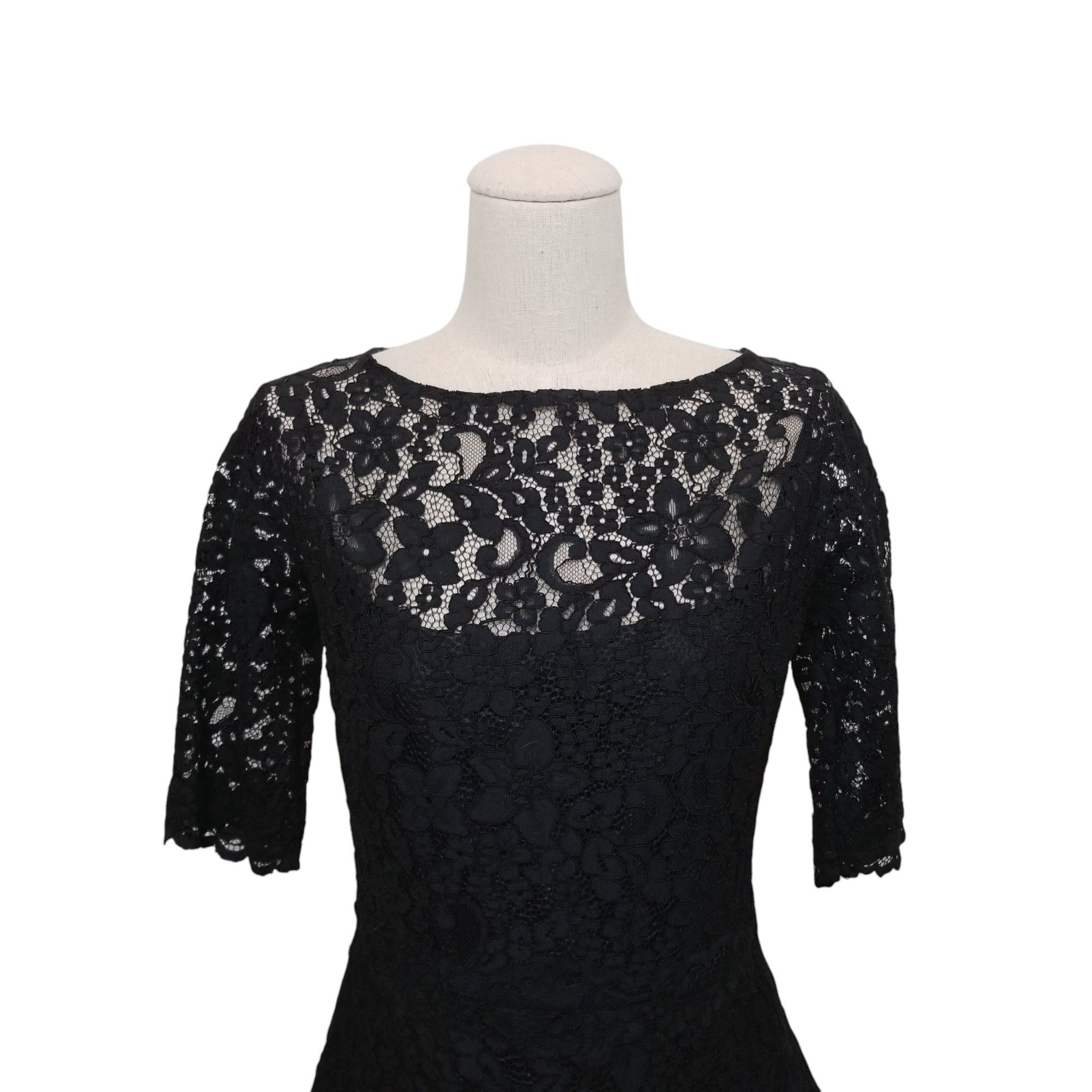 Other Teri Jon by Rickie Freeman Lace Tiered Cocktail Dress Size S / US 4 / IT 40 - 2 Thumbnail