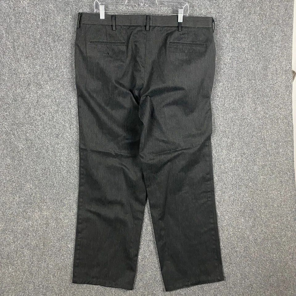 Dockers Dockers Classic Fit Chino Pants 40x32 Men's Zipper Fly Size US 40 / EU 56 - 5 Thumbnail