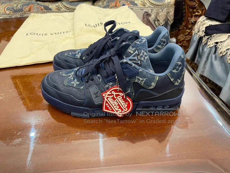 Louis Vuitton Louis Vuitton Blue lychee skin patchwork denim presbyopic Size US 7.5 / EU 40-41 - 2 Thumbnail
