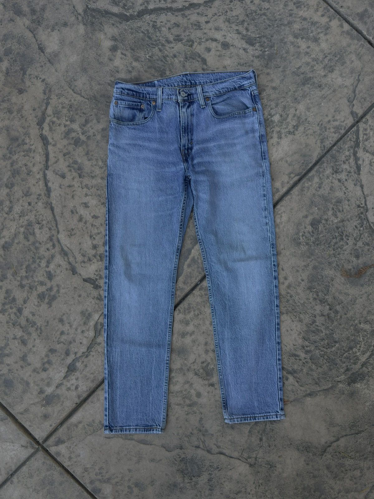 Levi's Levi’s 502 Light Wash Jean Size US 32 / EU 48 - 2 Thumbnail
