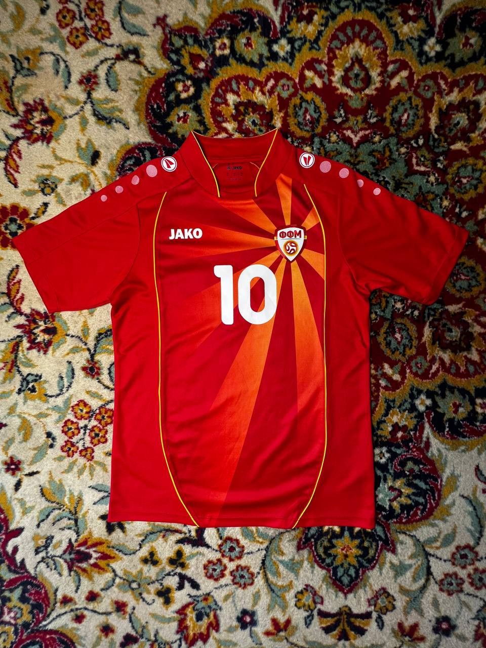 Vintage 2016-2022 North Macedonia Jako Home Shirt player Pepi Size US S / EU 44-46 / 1 - 1 Thumbnail