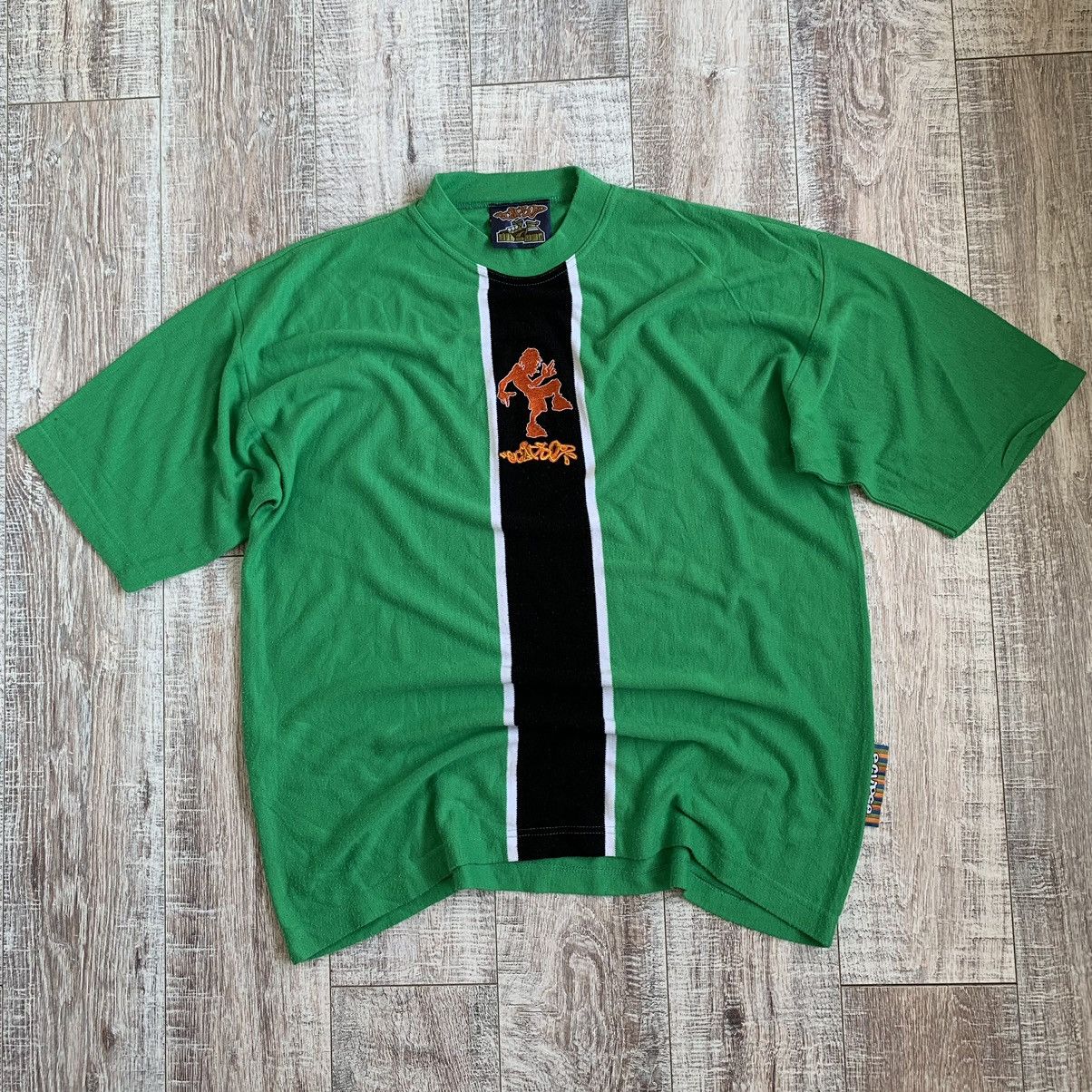 Vintage Vintage 90s Eclipse Marijuana Smoke T shirt Size US XL / EU 56 / 4 - 1 Thumbnail