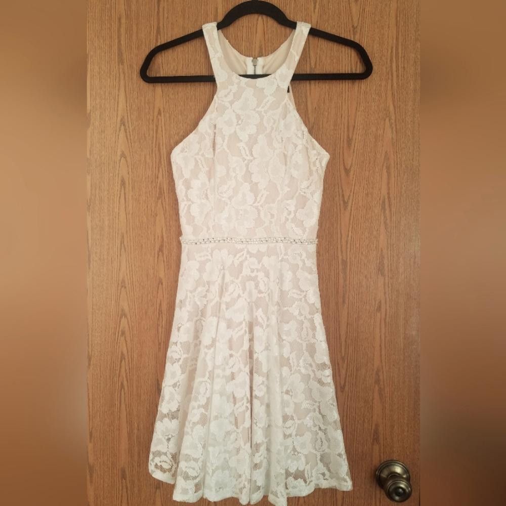 Designer City Triangles Formal Dress Size 2 Size XS / US 0-2 / IT 36-38 - 1 Thumbnail