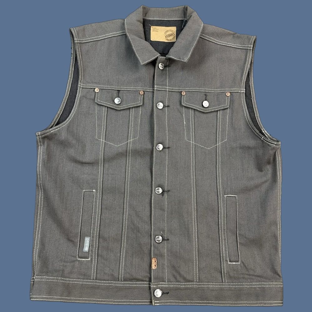 VINTAGE Akademiks Vest Mens 2XL Gray Denim Hip Hop Streetwear Y2K AKDMKS Shirt?