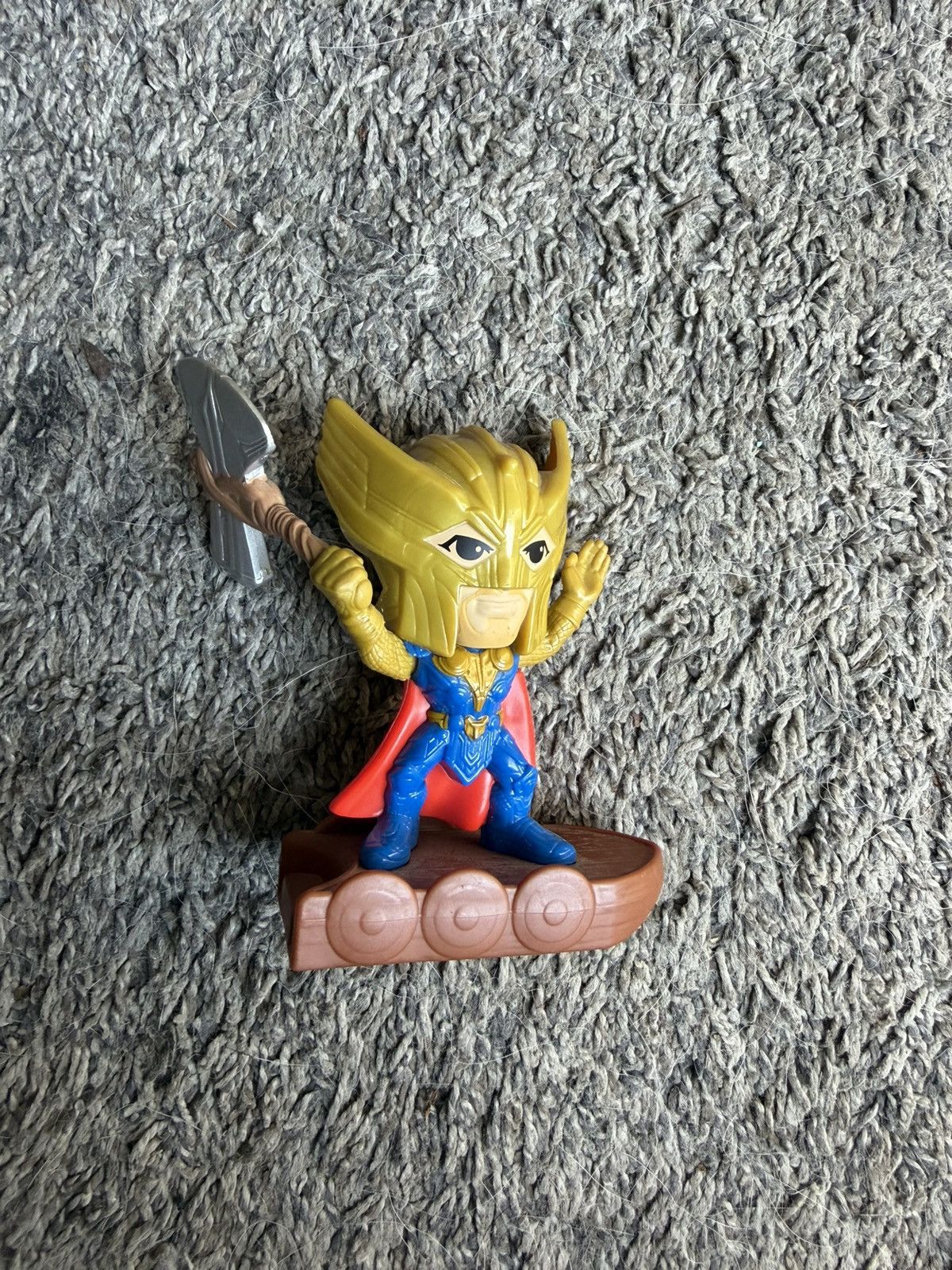 Marvel Comics 2022 McDonald’s Marvel Thor Golden Armor Figure Size ONE SIZE - 1 Thumbnail