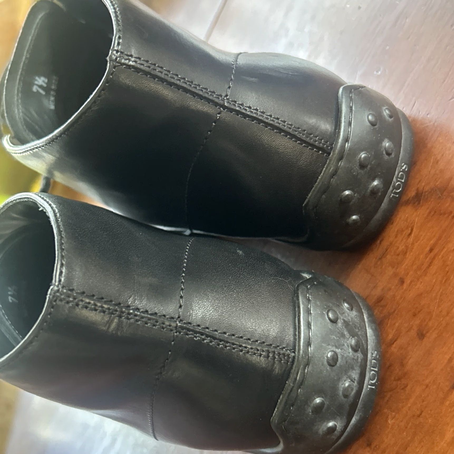 Vintage TOD’S Chukka Boot Men Boots 7.5 Black Leather Italy Leather Medium TOD’s Men SZ. 7.5 Size US 7.5 / EU 40-41 - 6 Thumbnail