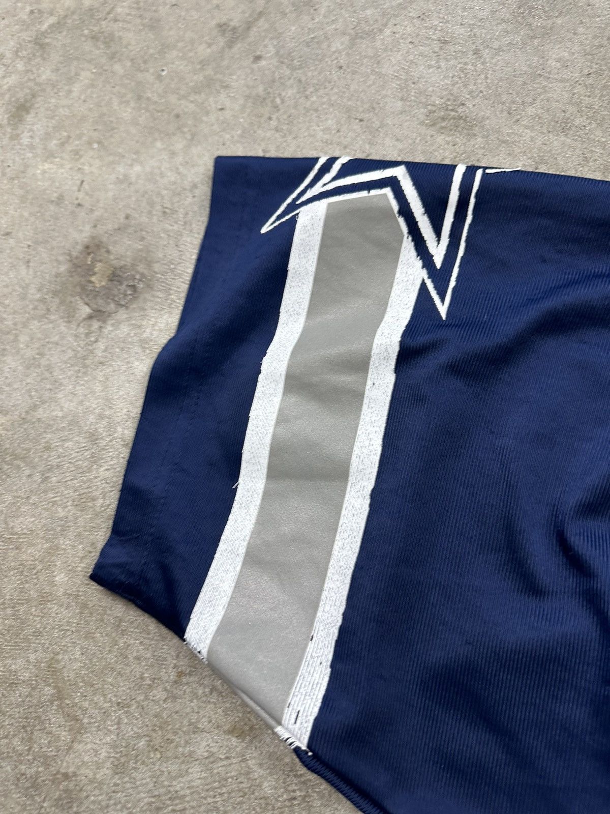 Reebok Crazy Y2K Reebok Dallas Cowboys Owens #81 NFL Jersey Size US M / EU 48-50 / 2 - 12 Thumbnail