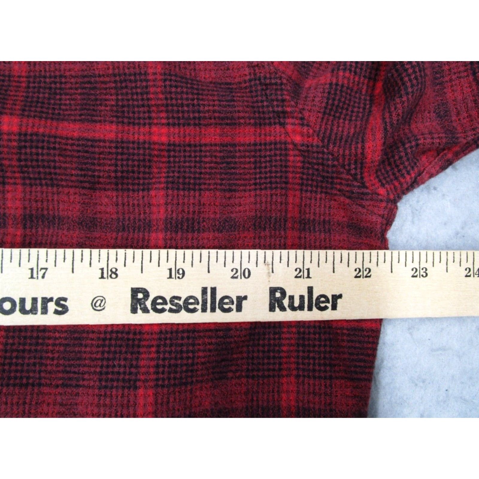 Vintage VINTAGE Six Week Residency Men's Red Plaid Flannel Button-Up Shirt Crew Neck Long Sleeve Casual Workwear Size US L / EU 52-54 / 3 - 7 Thumbnail