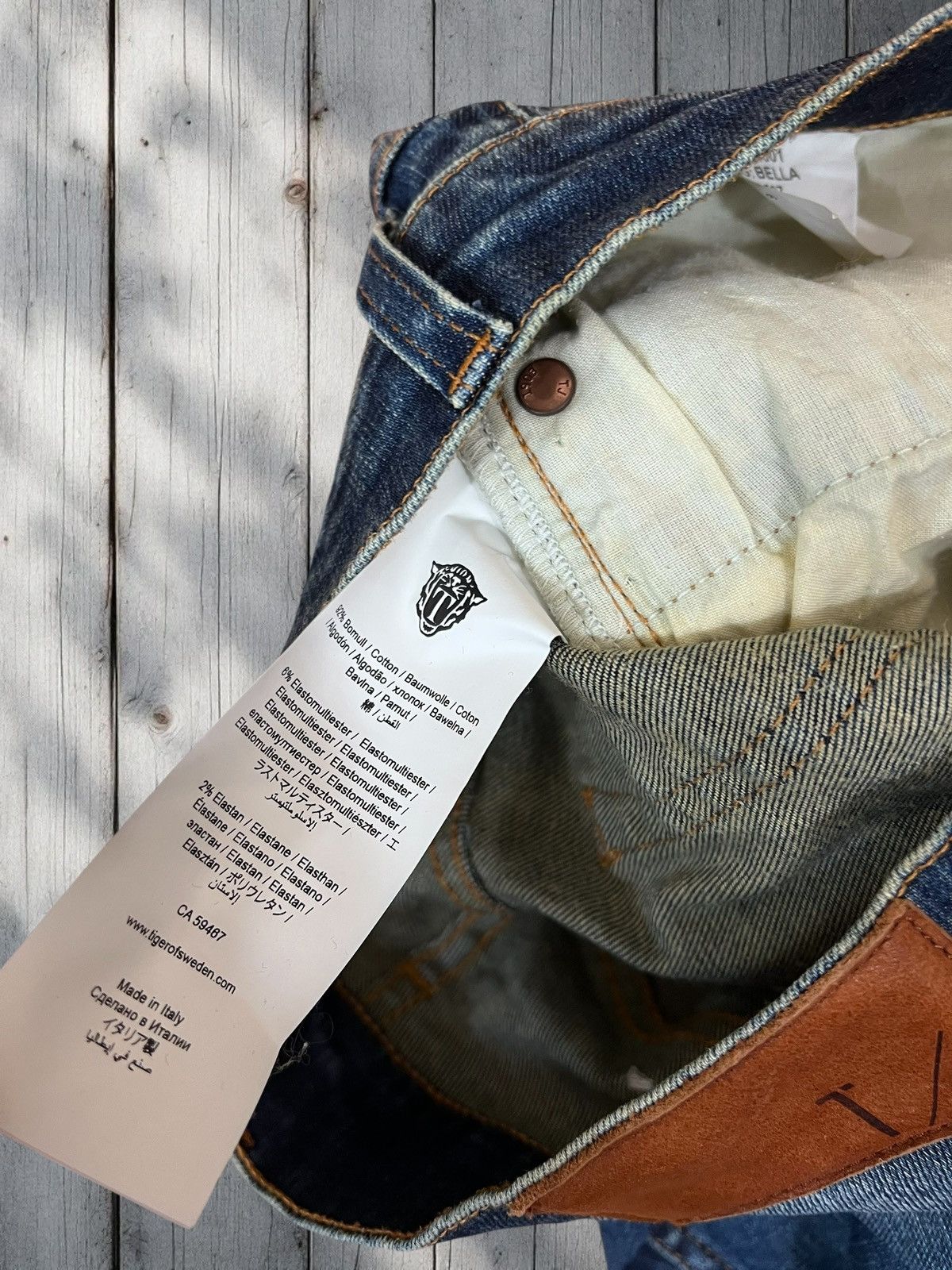 Tiger of Sweden Tiger of Sweden Slim size W28 L32 men’s jeans Size US 28 / EU 44 - 9 Thumbnail