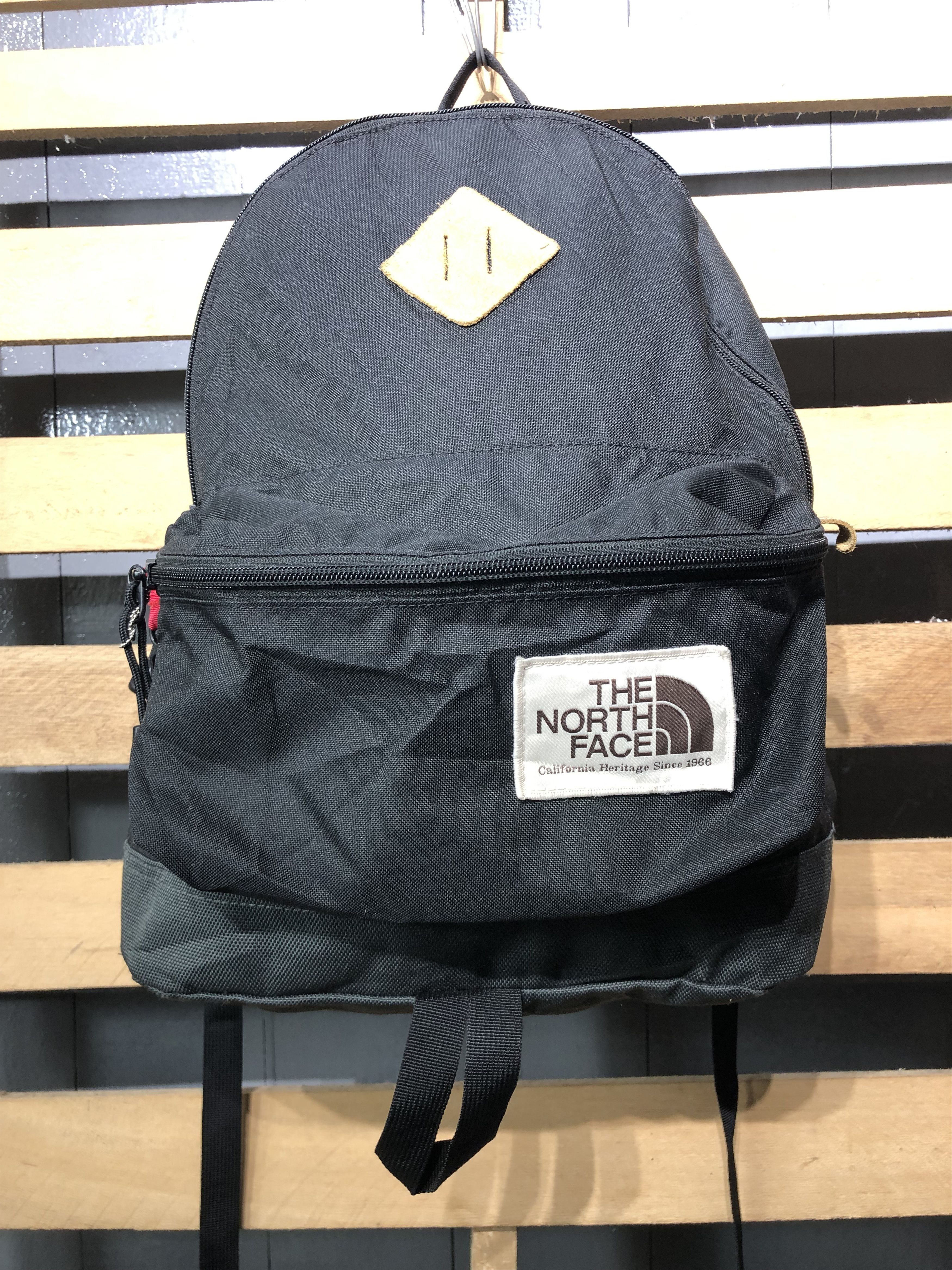 The North Face Rare‼️ The North Face Style Backpack Size ONE SIZE - 12 Thumbnail