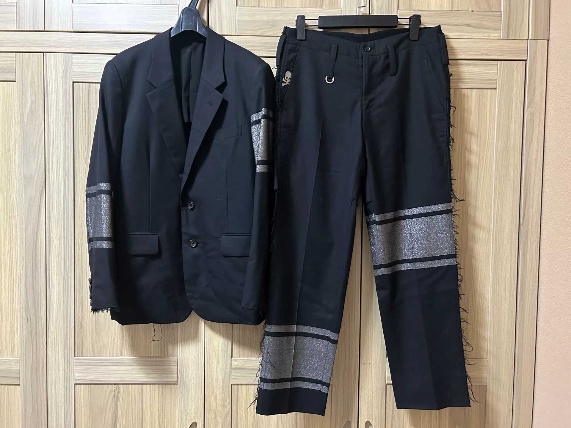 Mastermind Japan MMJ 10th Anniversary Silver Thread Suit Size US S / EU 44-46 / 1 - 1 Thumbnail