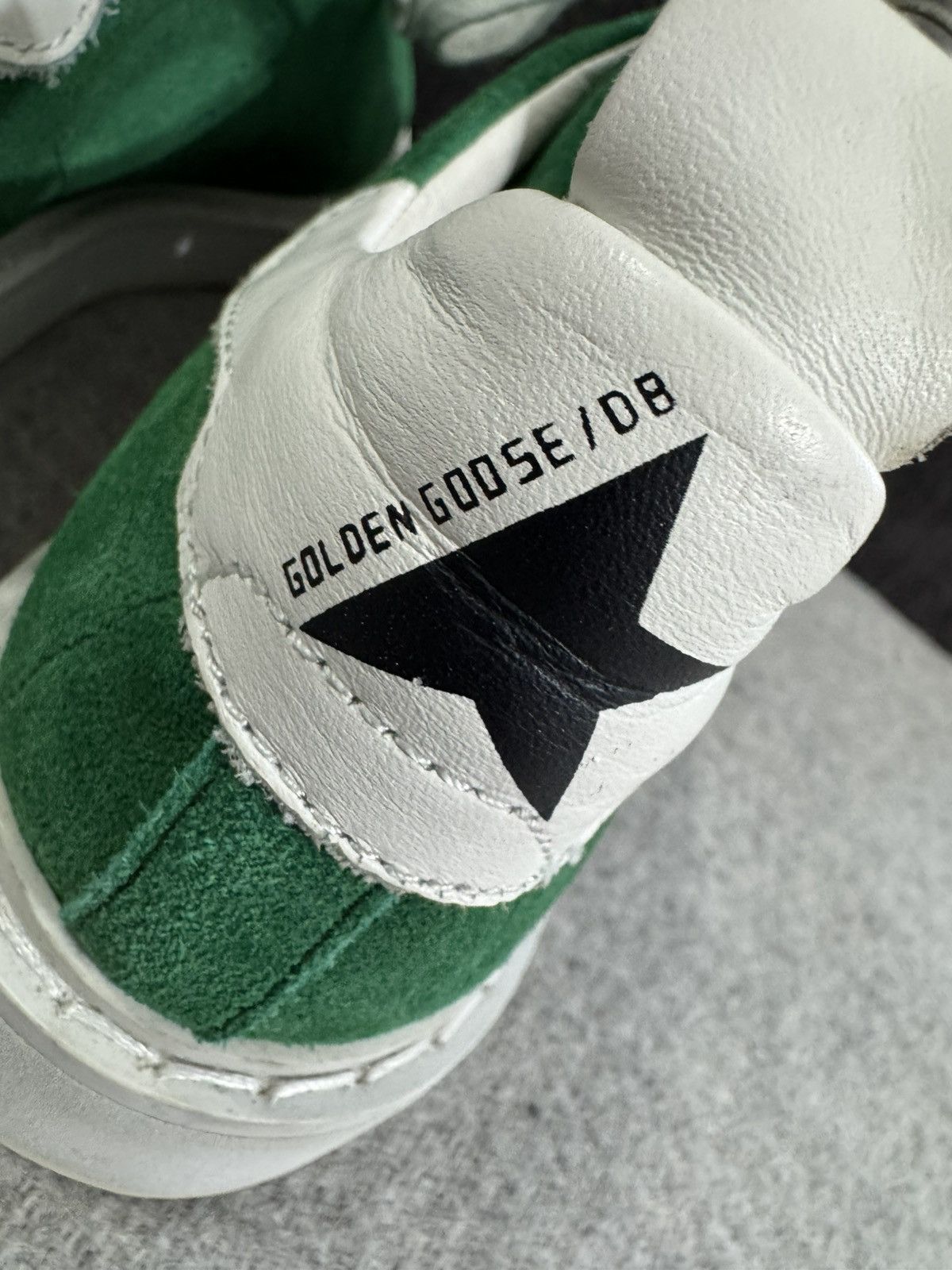 Golden Goose Golden Goose Starter Green Suede Low Top Sneakers size 39 Size US 9 / IT 39 - 9 Thumbnail