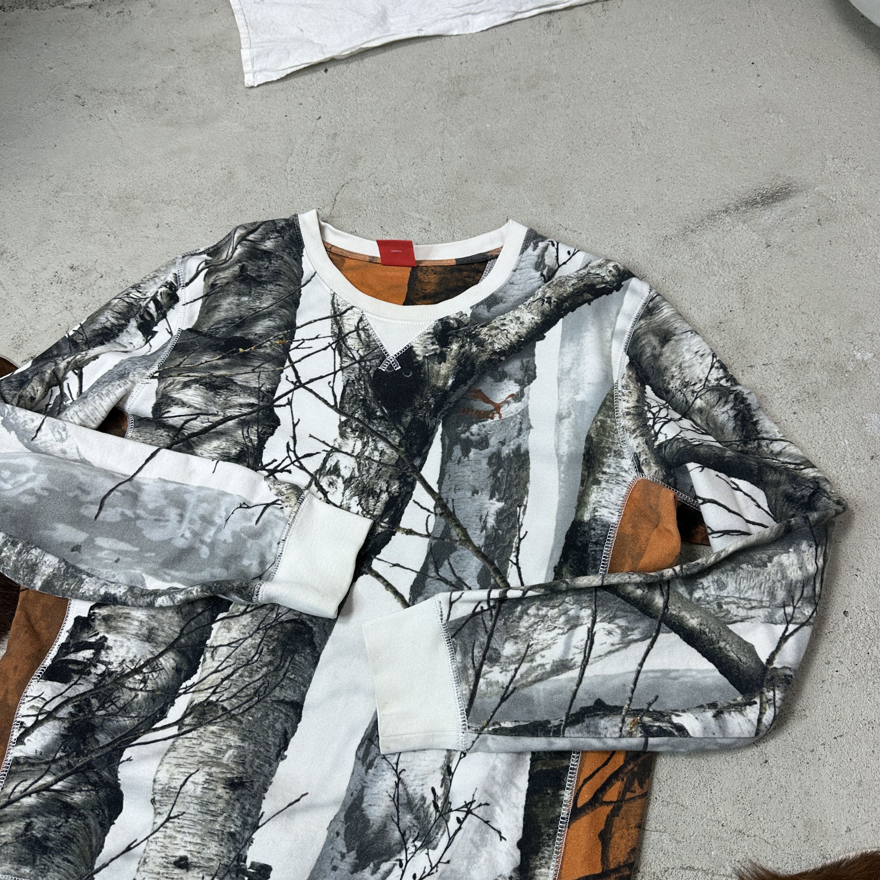 Puma Vintage Puma Sample Forest Camo Sweatshirt Y2K Size US M / EU 48-50 / 2 - 2 Thumbnail