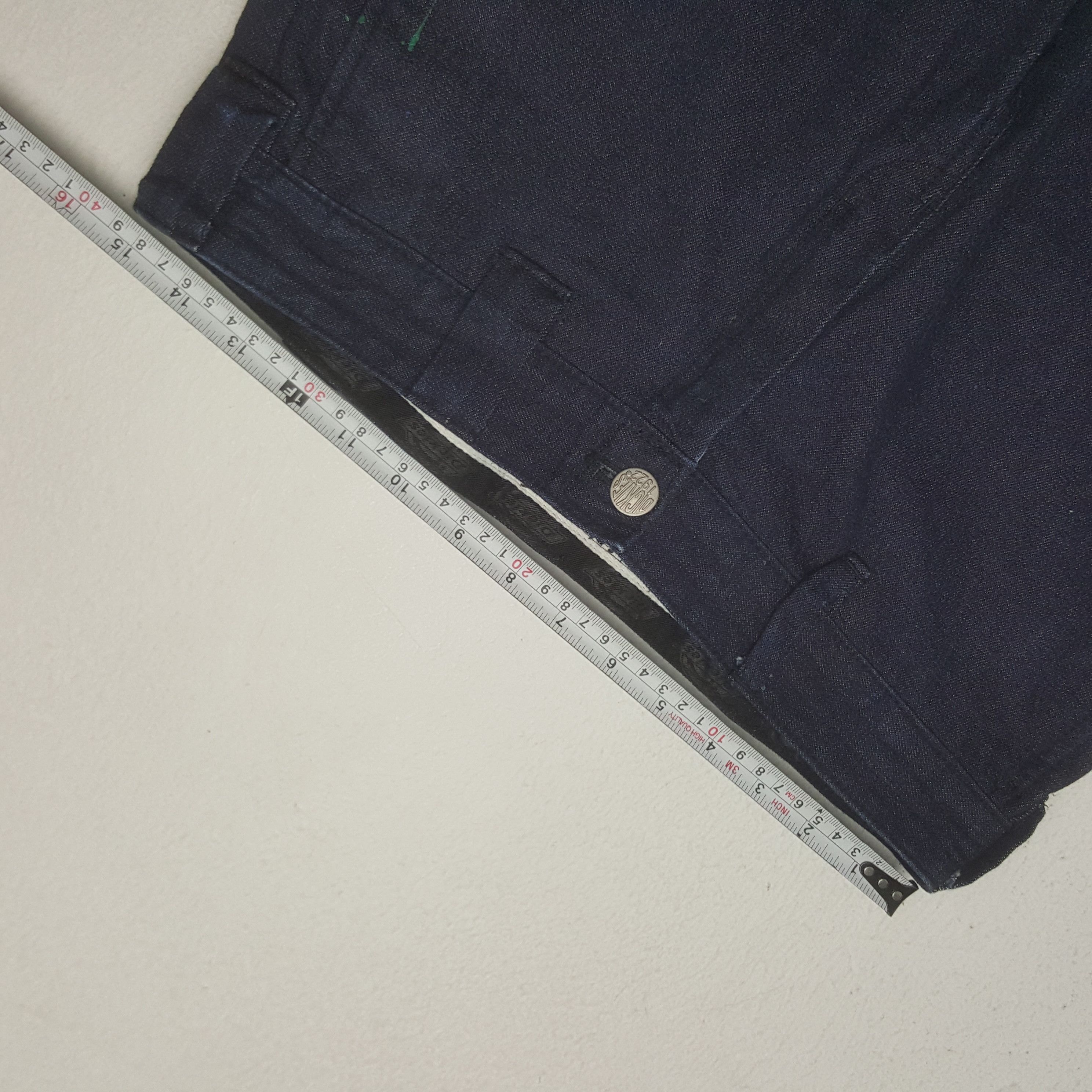 Dickies × Number (N)ine × Vintage Vintage Dickies x Number Nine Paint Art Short Pants Size US 30 / EU 46 - 5 Thumbnail