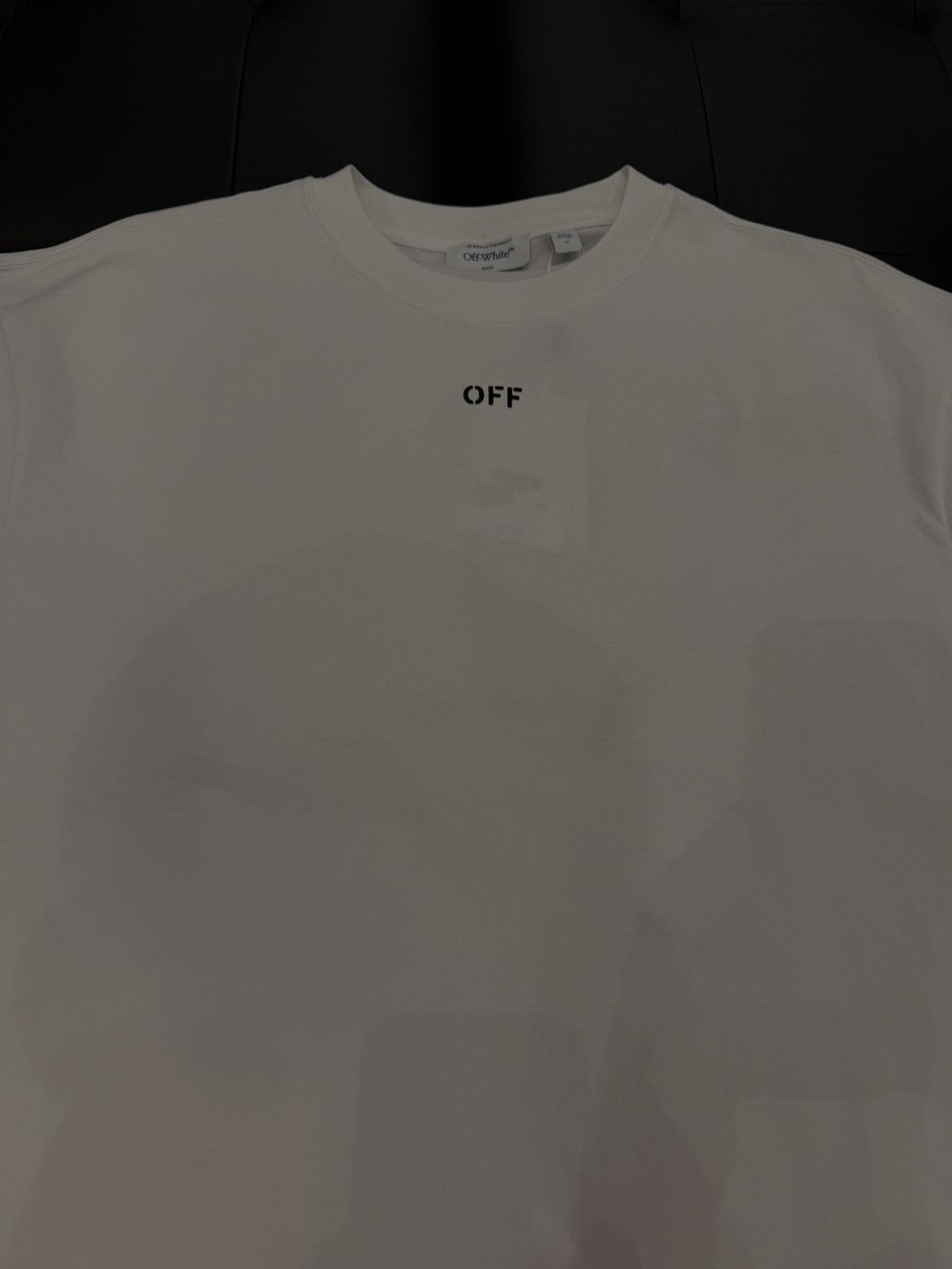 Off-White Size M - Off-White Spray Arrow T-Shirt White Size US M / EU 48-50 / 2 - 8 Thumbnail