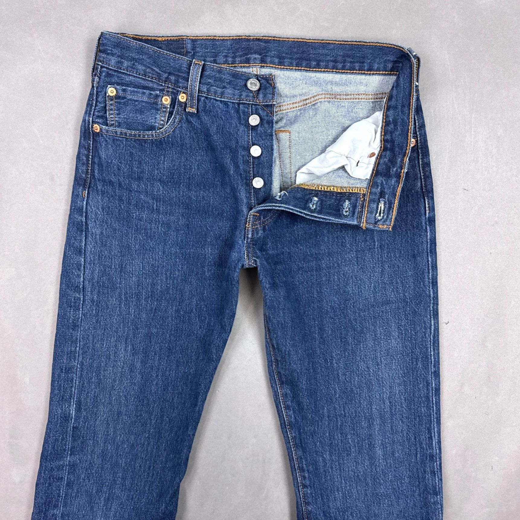 Levi's Levi's 501 Jeans Mens 30x30 Blue Button Fly Denim Straight Pants Jeans Size US 30 / EU 46 - 2 Thumbnail