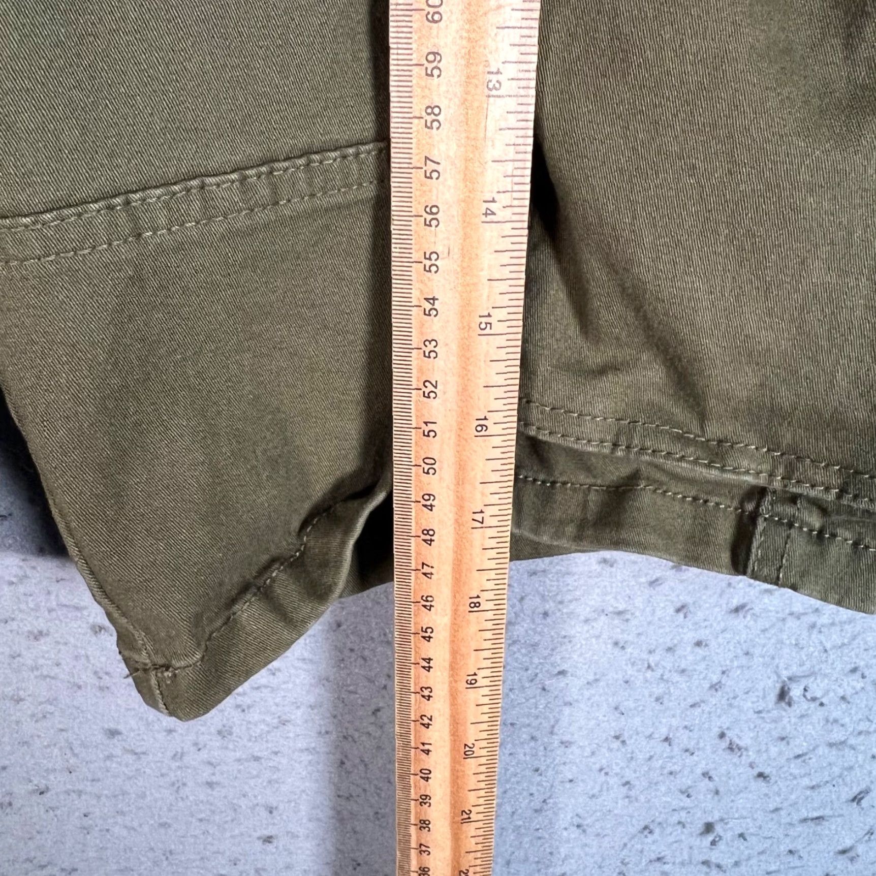 ONLY & SONS ONLY & SONS Mens Medium Green Cargo Shorts Cotton Blend Size US 31 - 7 Thumbnail