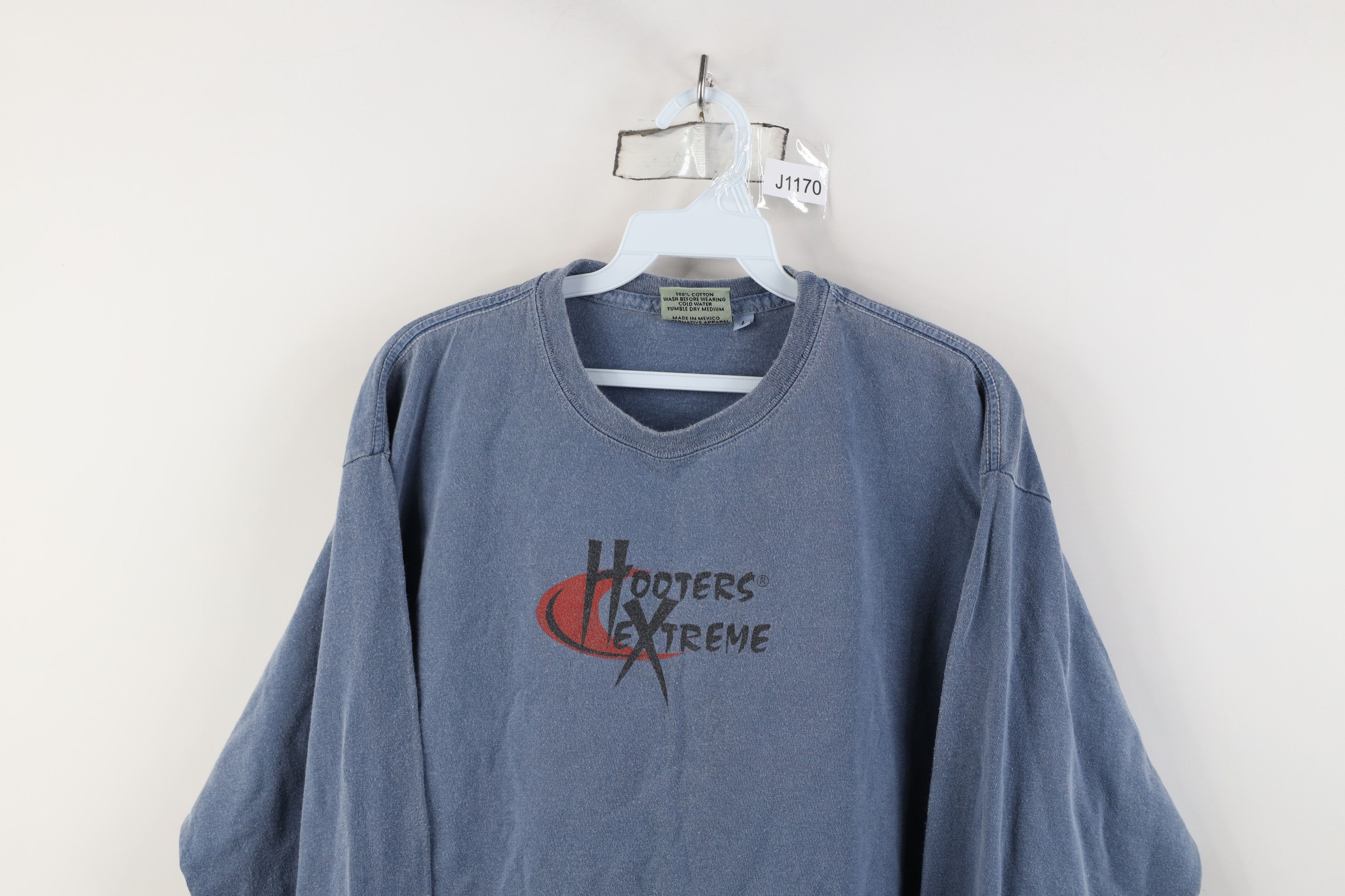 Vintage Vintage 90s Hooters Extreme Long Sleeve T-Shirt Blue Cotton Size US L / EU 52-54 / 3 - 2 Thumbnail