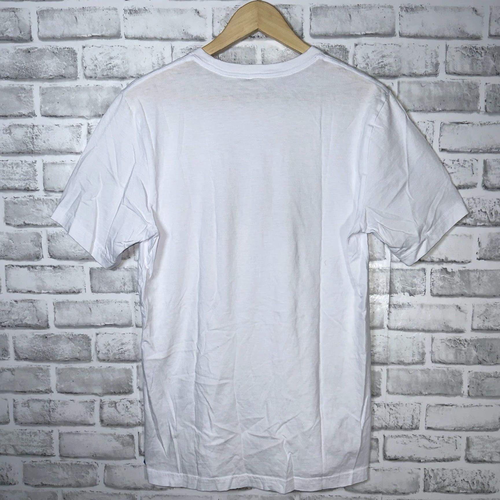 TravisMathew Travis Mathew T-Shirt Mens Size M White 100% Pima Cotton Golf Cart Graphic Size US M / EU 48-50 / 2 - 5 Thumbnail