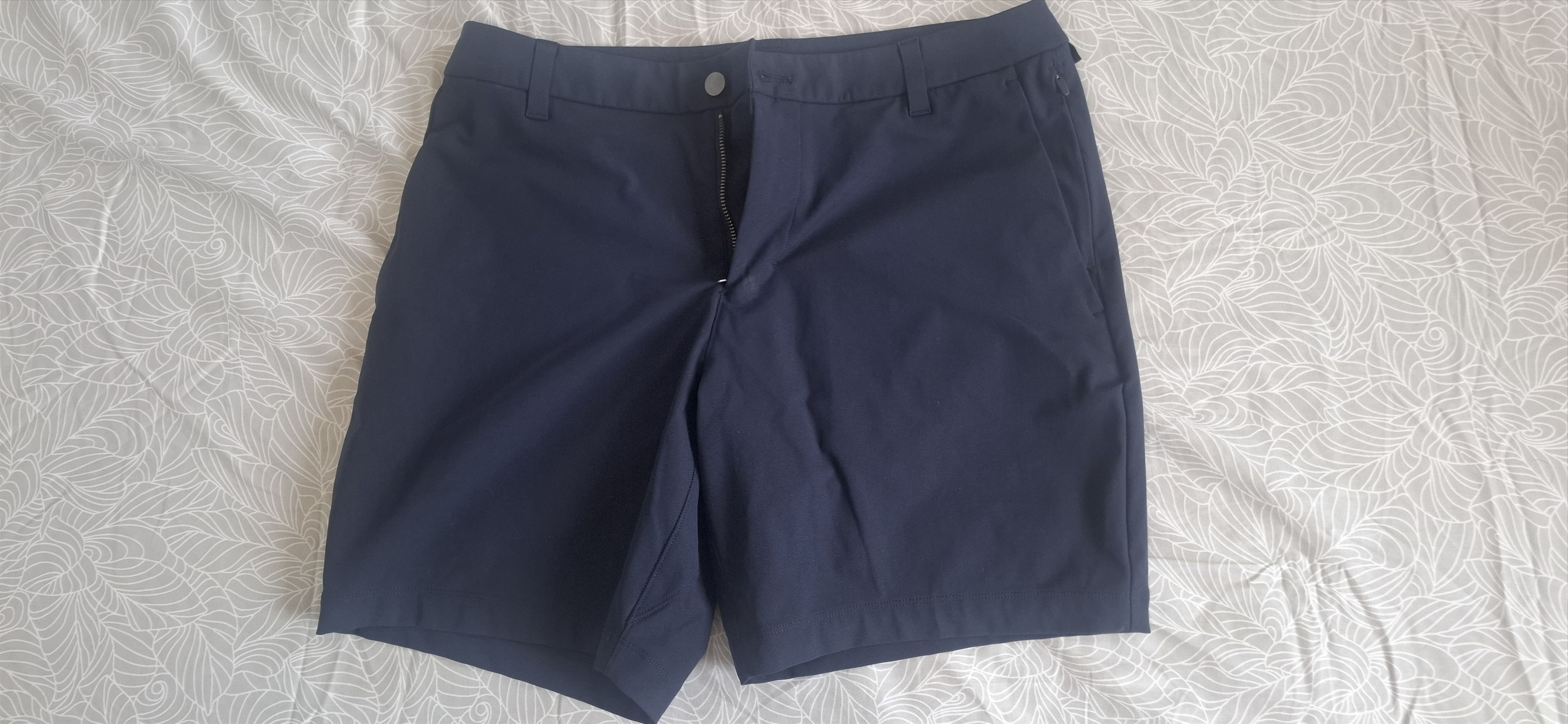 Lululemon Lululemon Navy Shorts Size US 32 / EU 48 - 1 Thumbnail