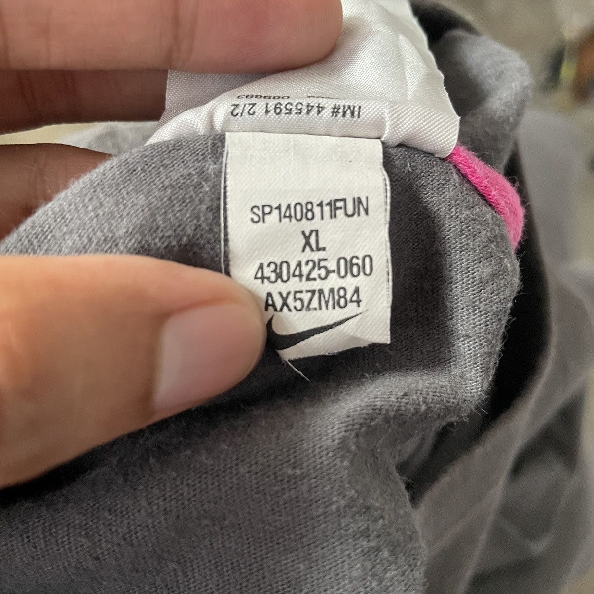 Nike Y2K Nike Air Big Logo T Shirt Size US XL / EU 56 / 4 - 6 Thumbnail