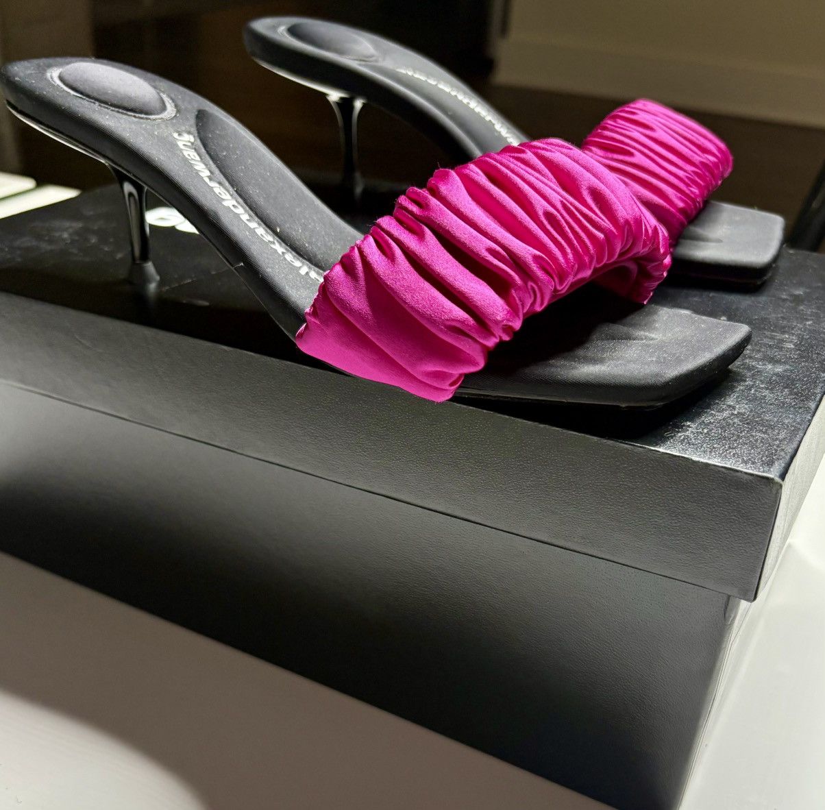 Alexander Wang Alexander Wang Jessie Scrunchie slide satin Size US 6.5 / IT 36.5 - 2 Thumbnail
