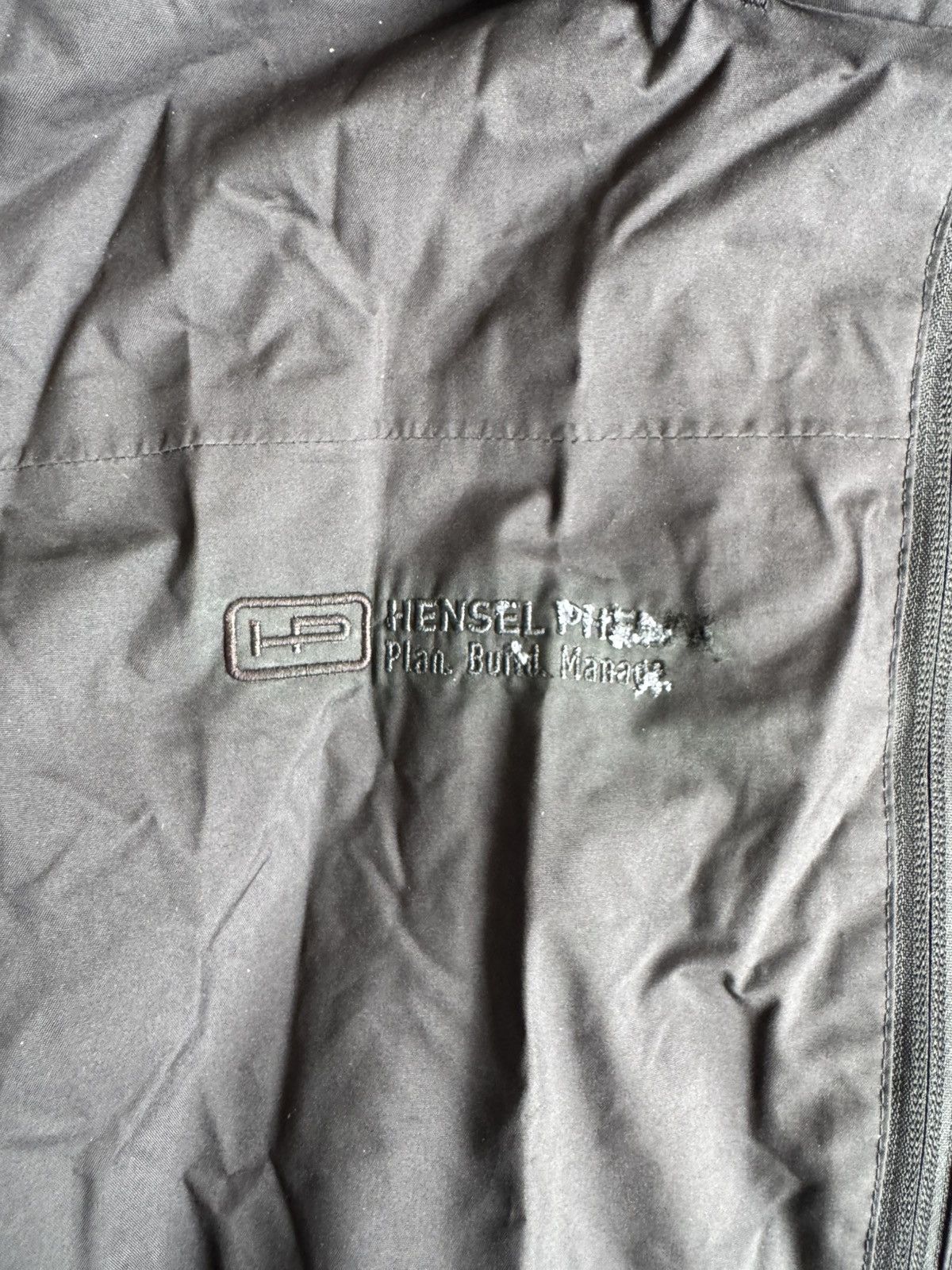 Helly Hansen Helly Hansen - black windbreaker jacket (USED) Size US S / EU 44-46 / 1 - 2 Thumbnail