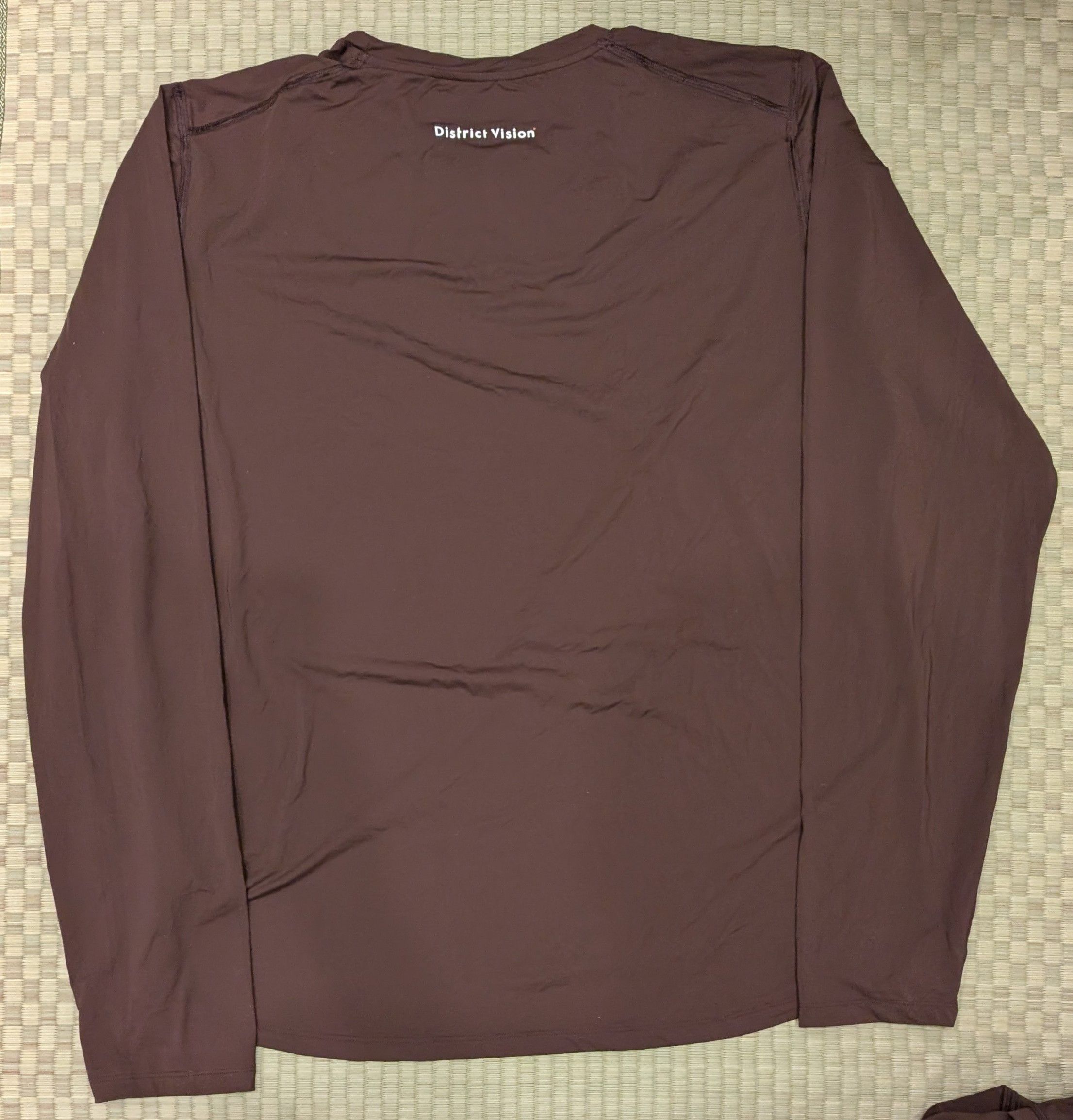 District Vision LNWOT District Vision Deva Tech Logo Long Sleeve T-shirt Size US S / EU 44-46 / 1 - 2 Thumbnail