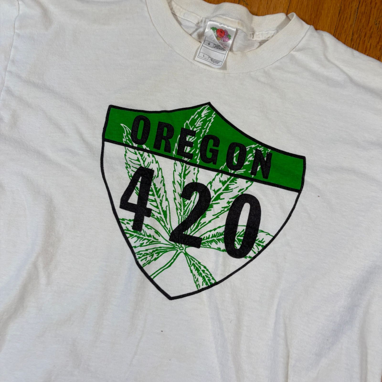 Vintage Vintage 90s Oregon 420 Tourist Weed Marijuana Tee Size US L / EU 52-54 / 3 - 3 Thumbnail