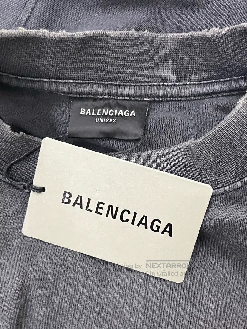 Balenciaga Balenciaga Tape short-sleeve T-shirt Size US S / EU 44-46 / 1 - 4 Thumbnail