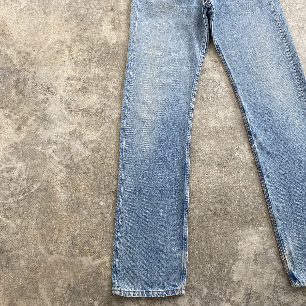 Levi's Size 28x33 Vintage 90’s Levis 501 Light Blue Jeans Size US 28 / EU 44 - 5 Thumbnail