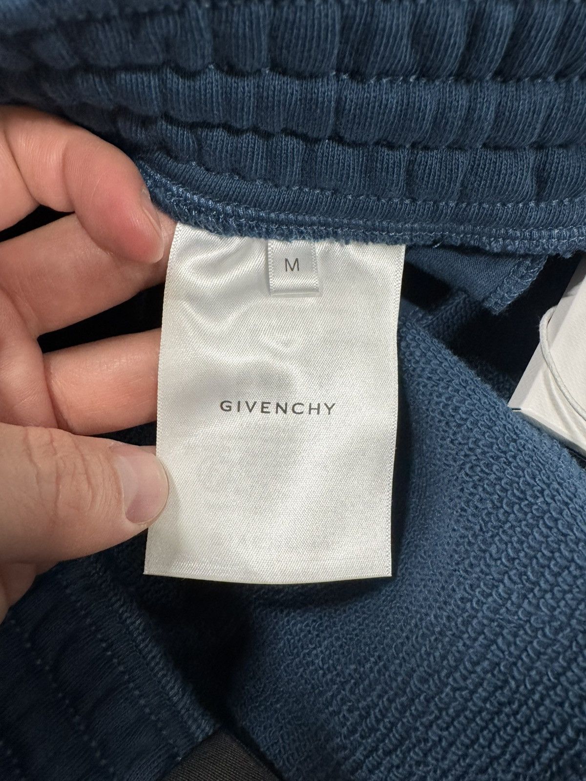 Givenchy Givenchy Logo Printed Sweatshorts NEW 900$ Size US 32 / EU 48 - 6 Thumbnail