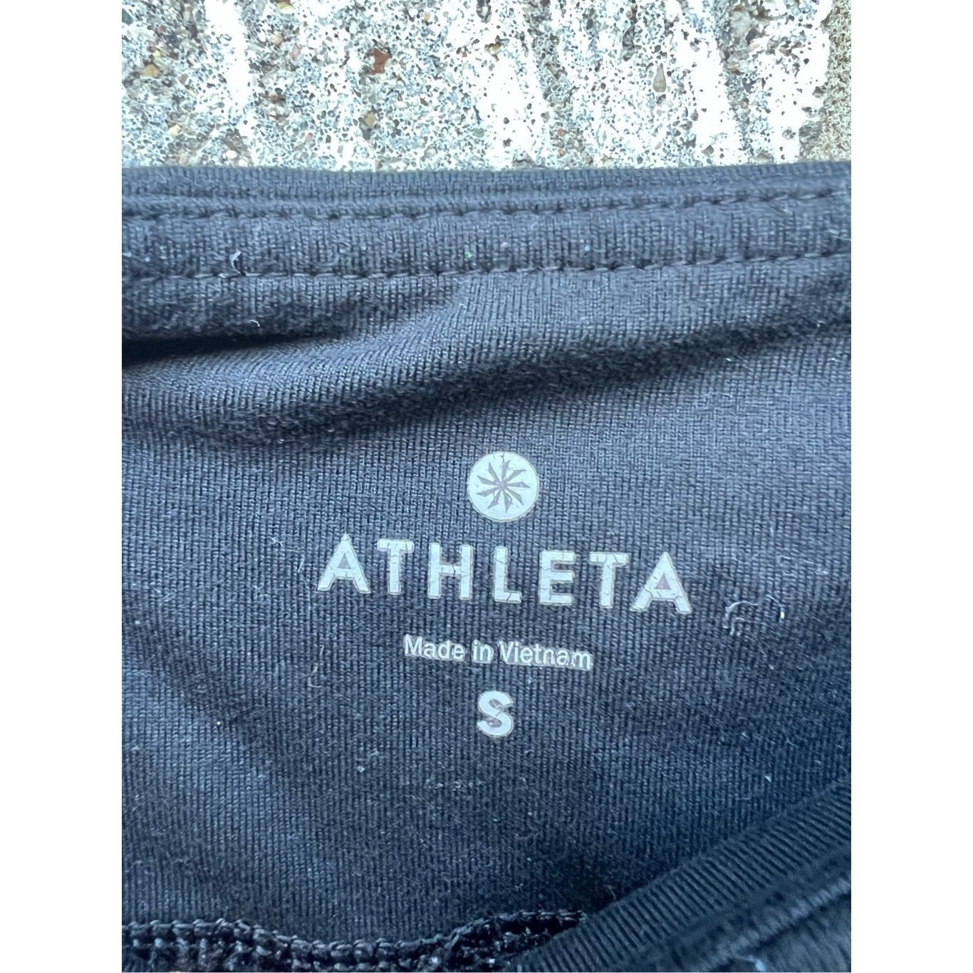 Athleta Athleta Black Cropped Leggings Woman’s Size Small- FLAWED-Bally Size 26" / US 2 / IT 38 - 6 Thumbnail