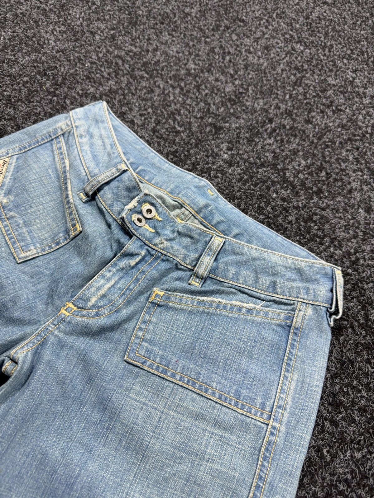 Diesel 90s Retro Diesel P-Hush Y2K Low Rise Flared Denim Jeans Size 27" / US 4 / IT 40 - 11 Thumbnail