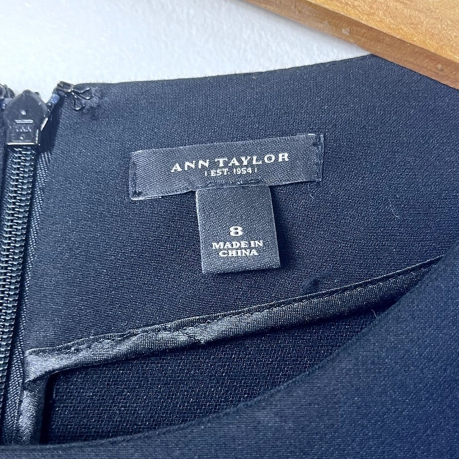 Ann Taylor Black and Blue Colorblock Ann Taylor Business Dress 8 Size M / US 6-8 / IT 42-44 - 2 Thumbnail