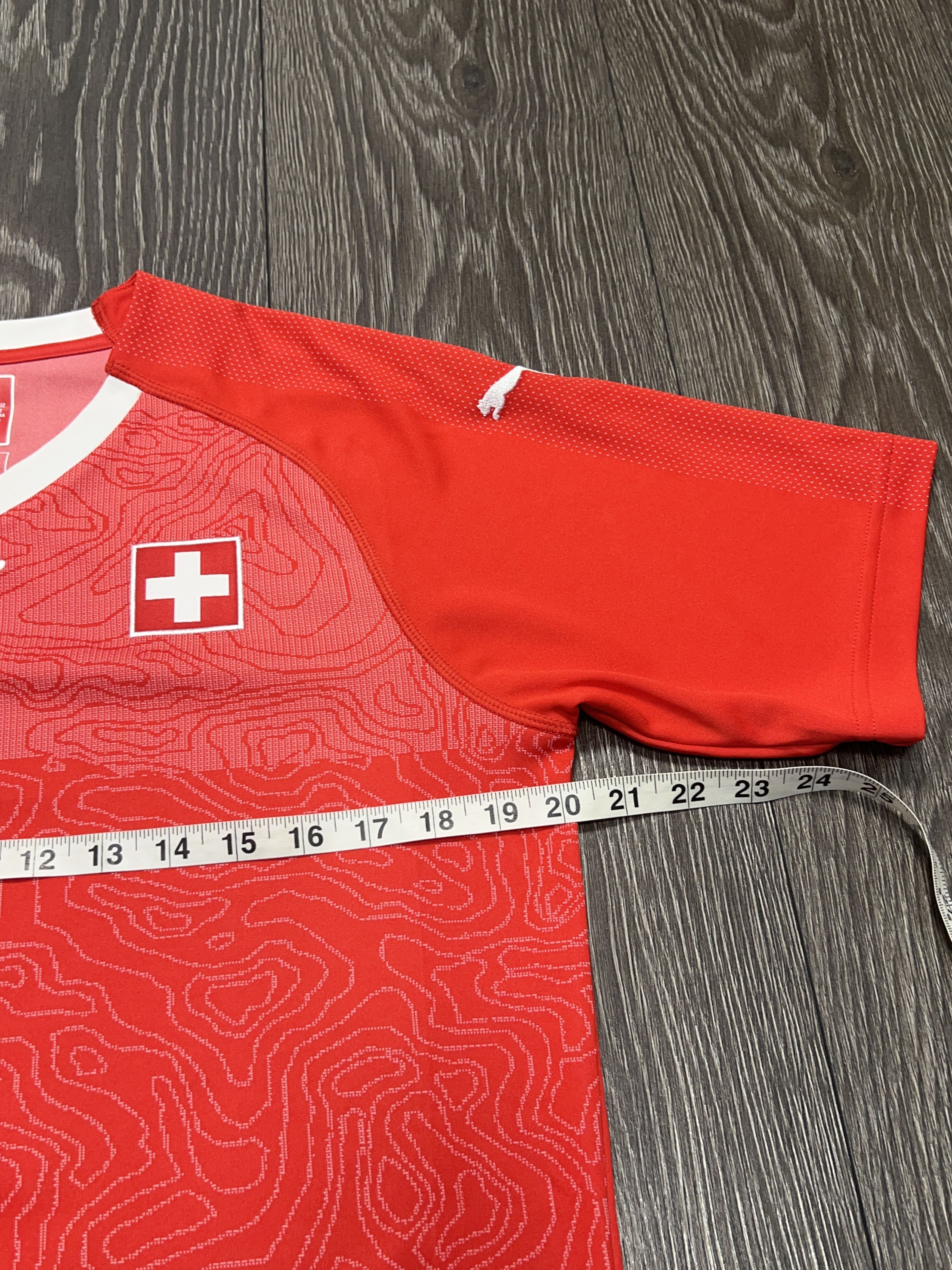 Puma #6 Michael Lang Switzerland Football Soccer Shirt Jersey Size US M / EU 48-50 / 2 - 6 Thumbnail